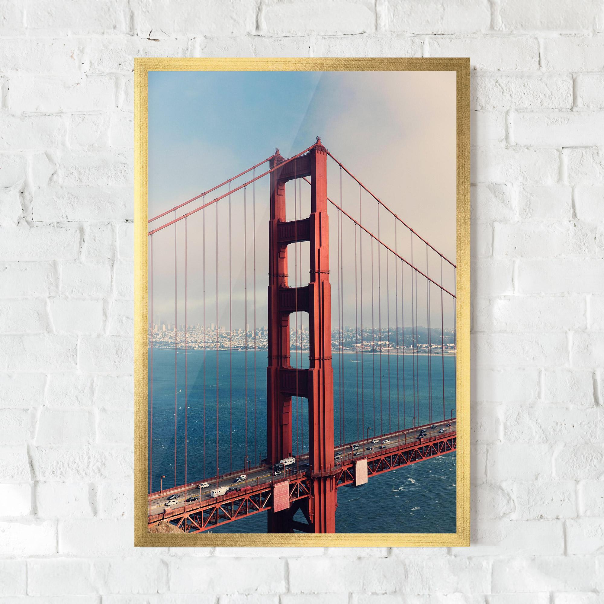 Рамкиран постер Red High Bridge mockup 0