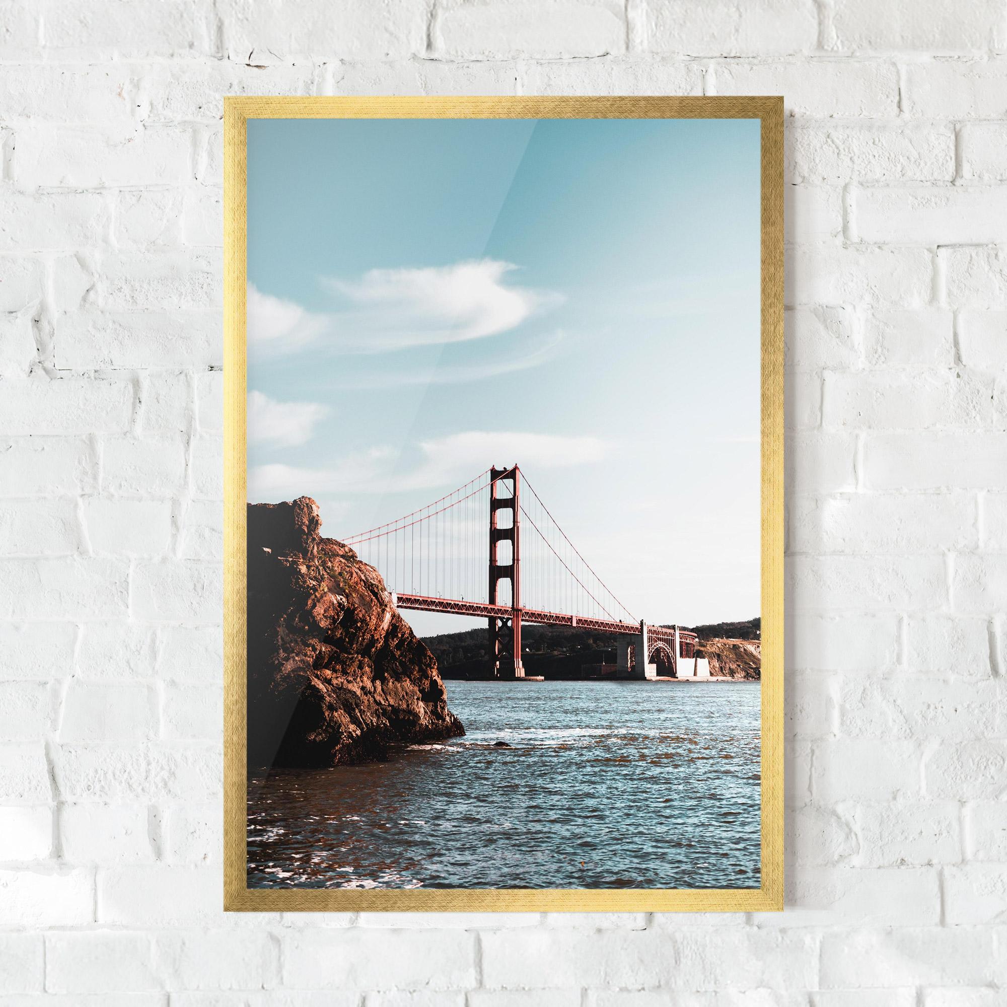 Рамкиран постер Water Red Bridge mockup 0