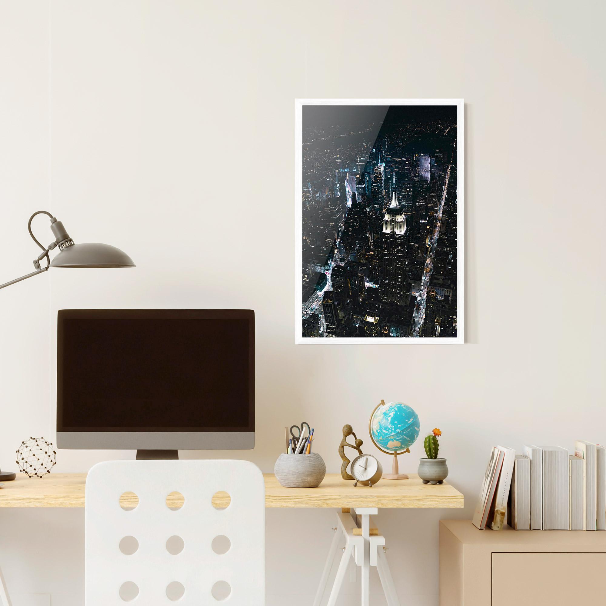 Рамкиран постер Night Landscape mockup 6