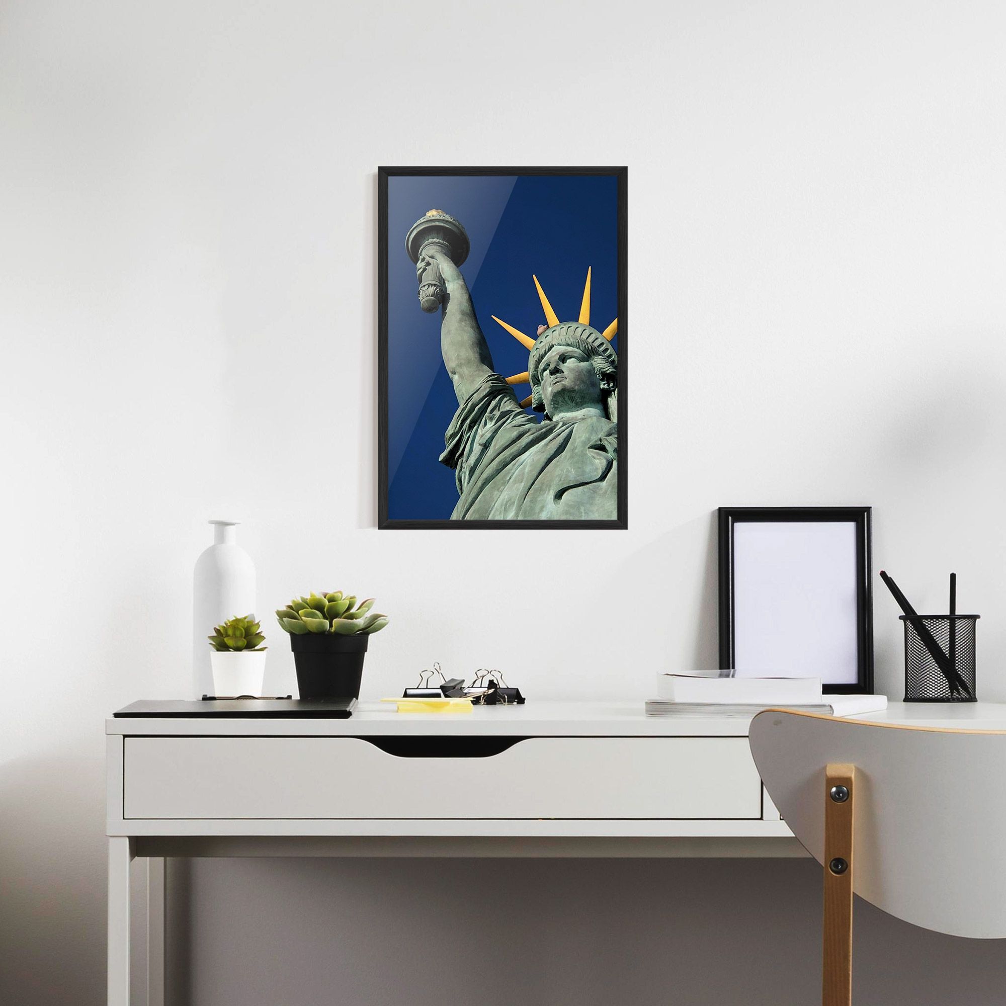Statue Of Liberty mockup 7