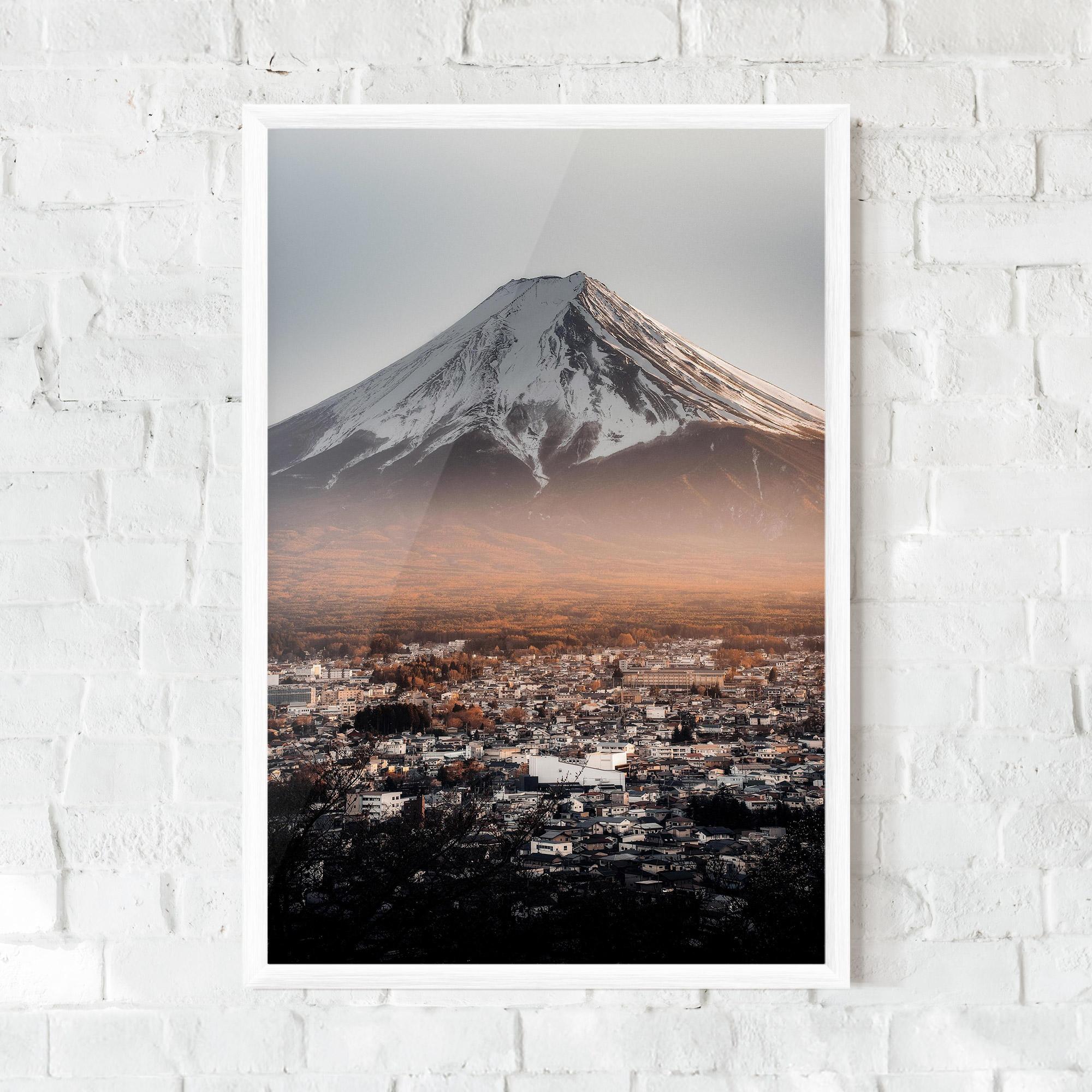 Рамкиран постер Kuwaguchi mockup 0