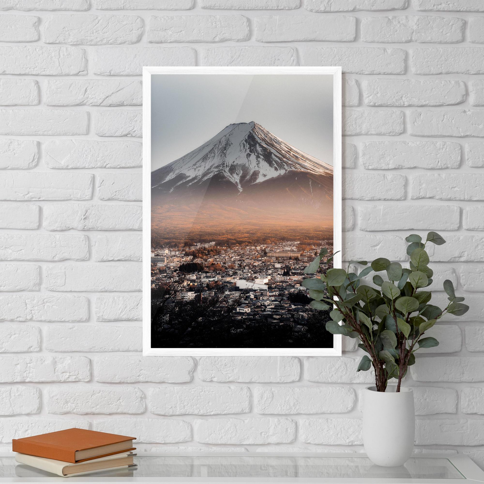 Рамкиран постер Kuwaguchi mockup 5