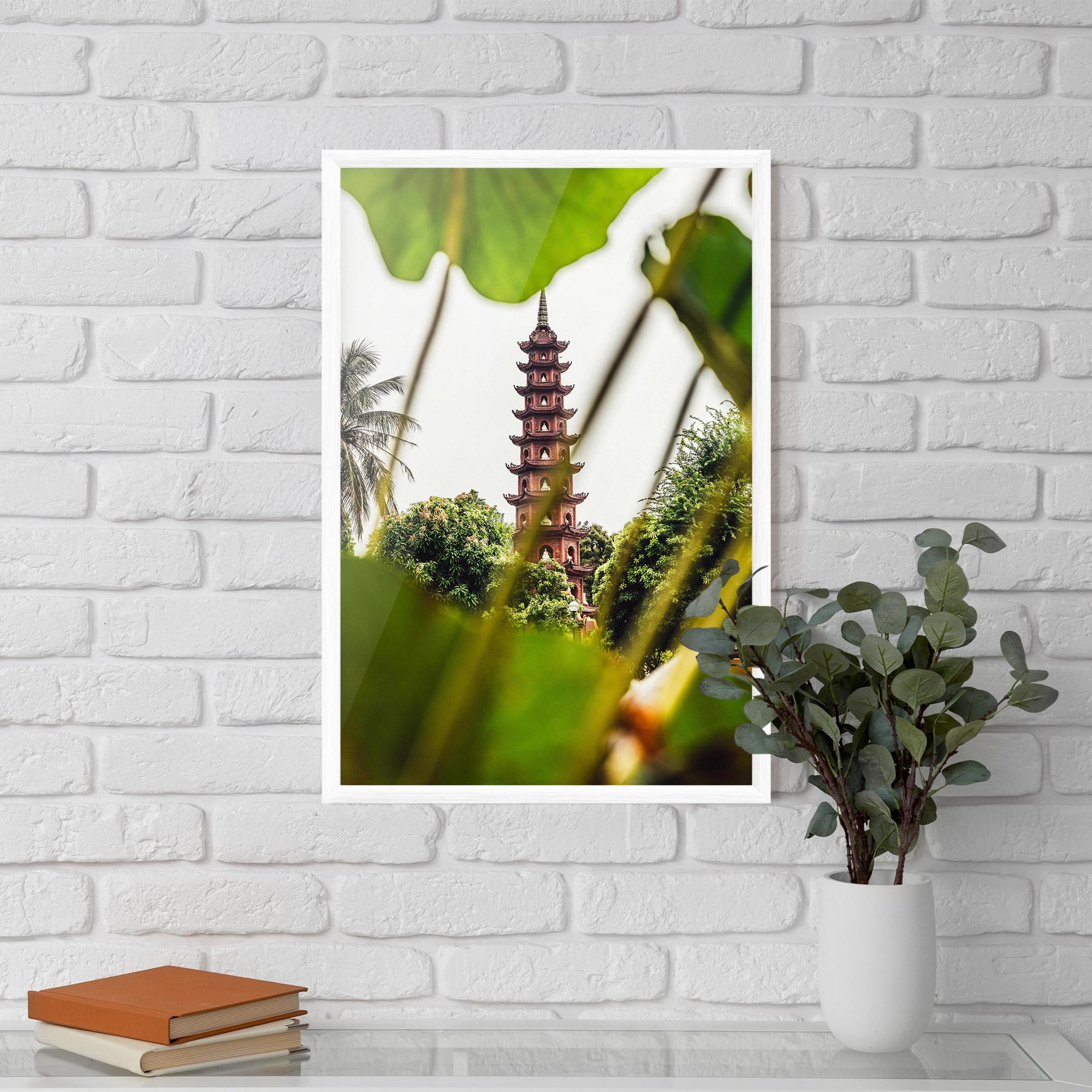 Рамкиран постер Tran Quoc Pagoda mockup 5