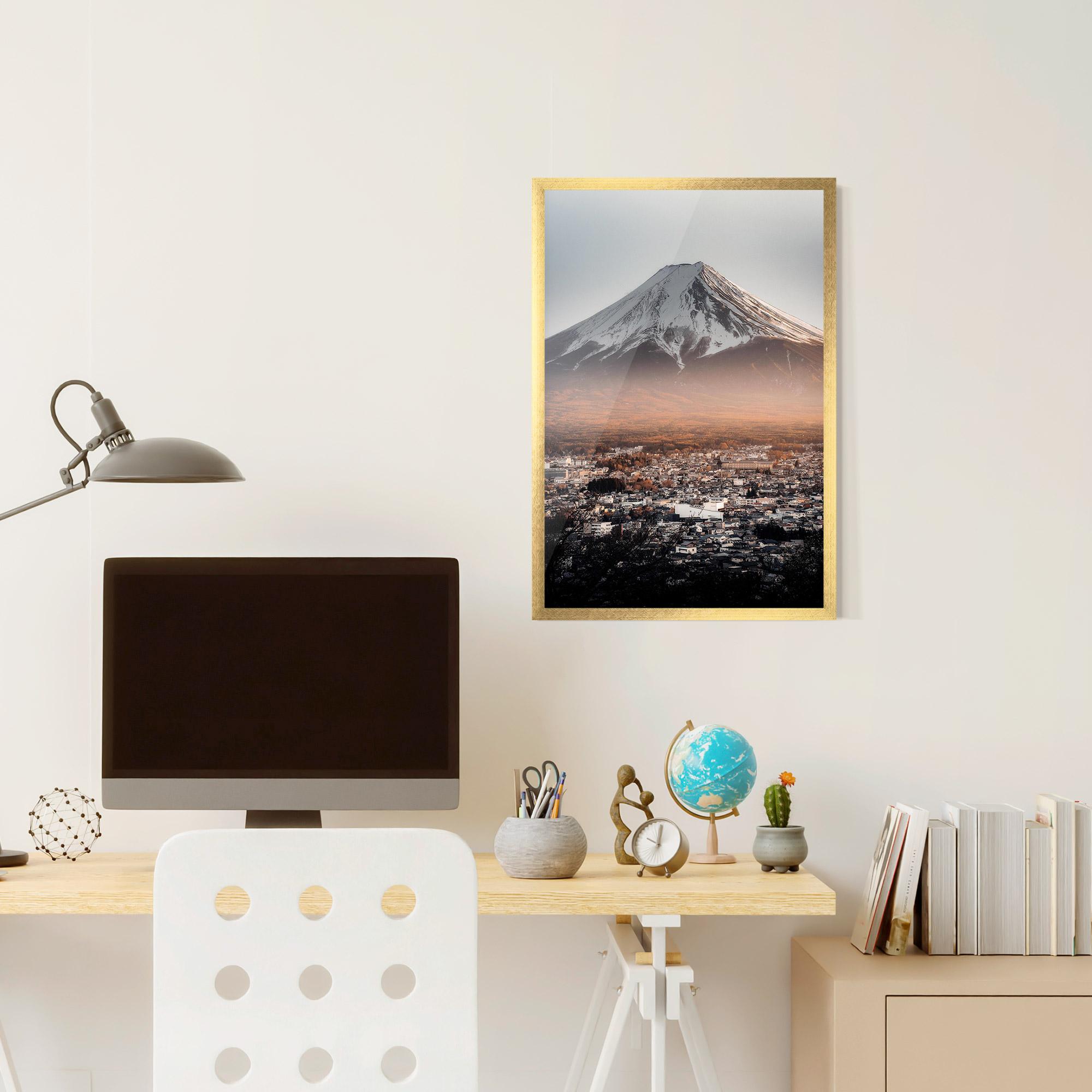 Рамкиран постер Kuwaguchi mockup 6