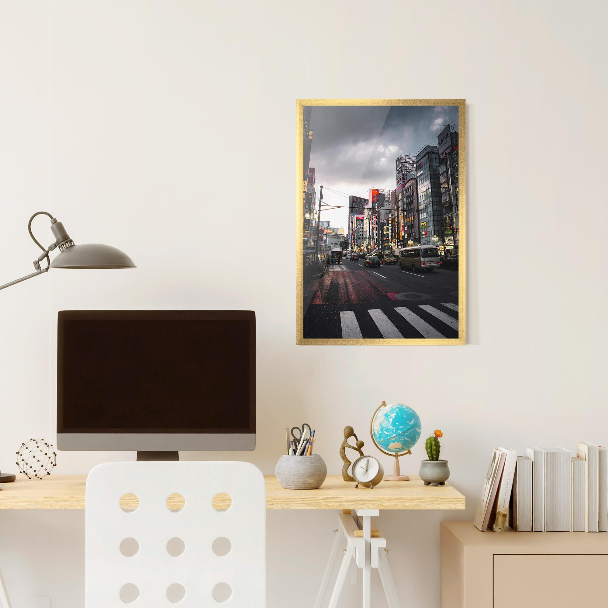 Рамкиран постер Shinjuku mockup 6