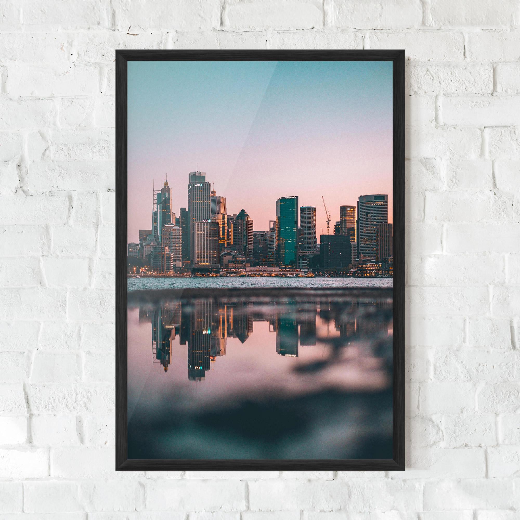 Рамкиран постер Reflection Skyline mockup 0