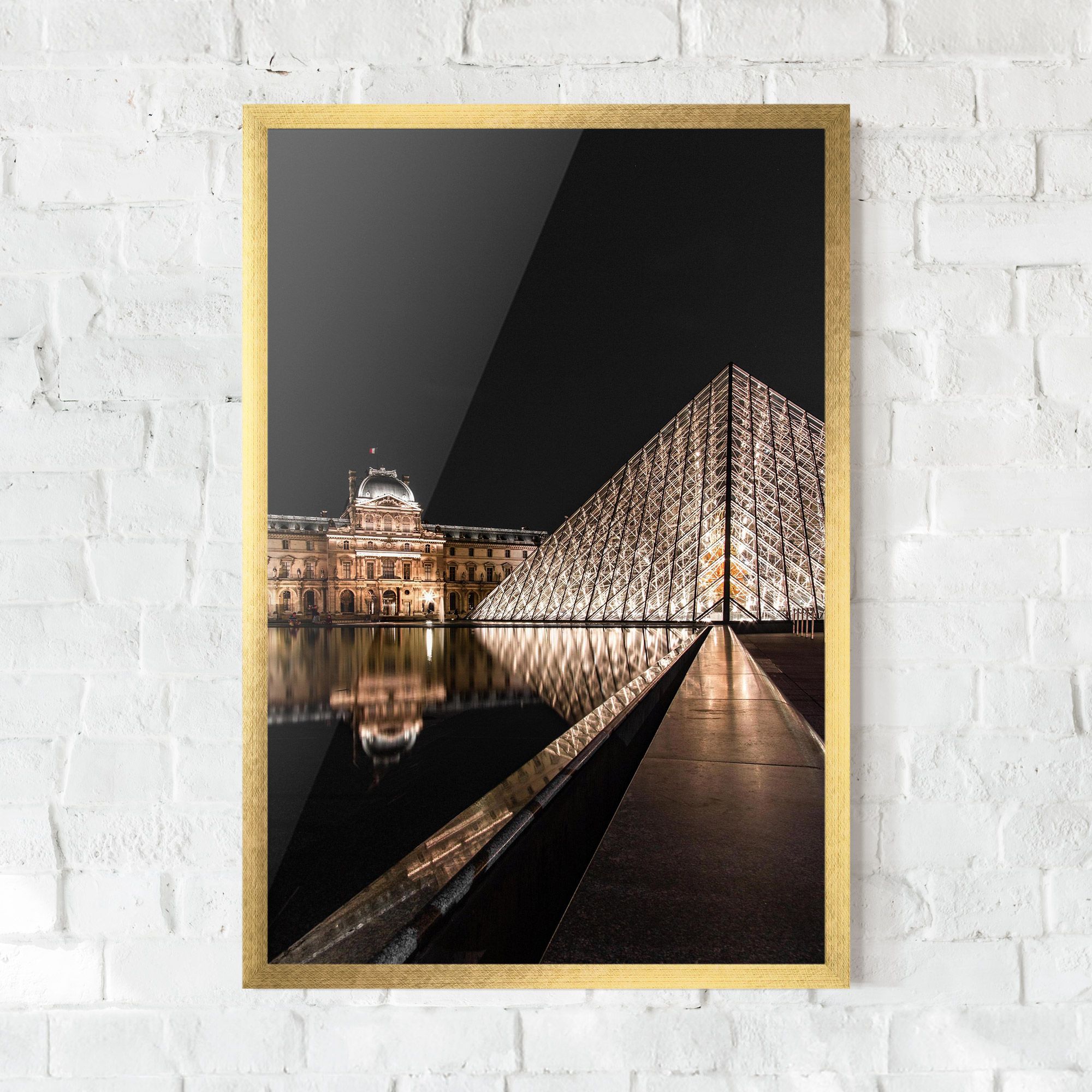 Louvre Night mockup 0