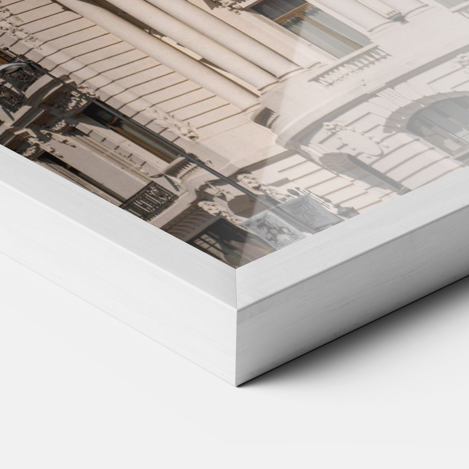 Metropolis Building mockup 3