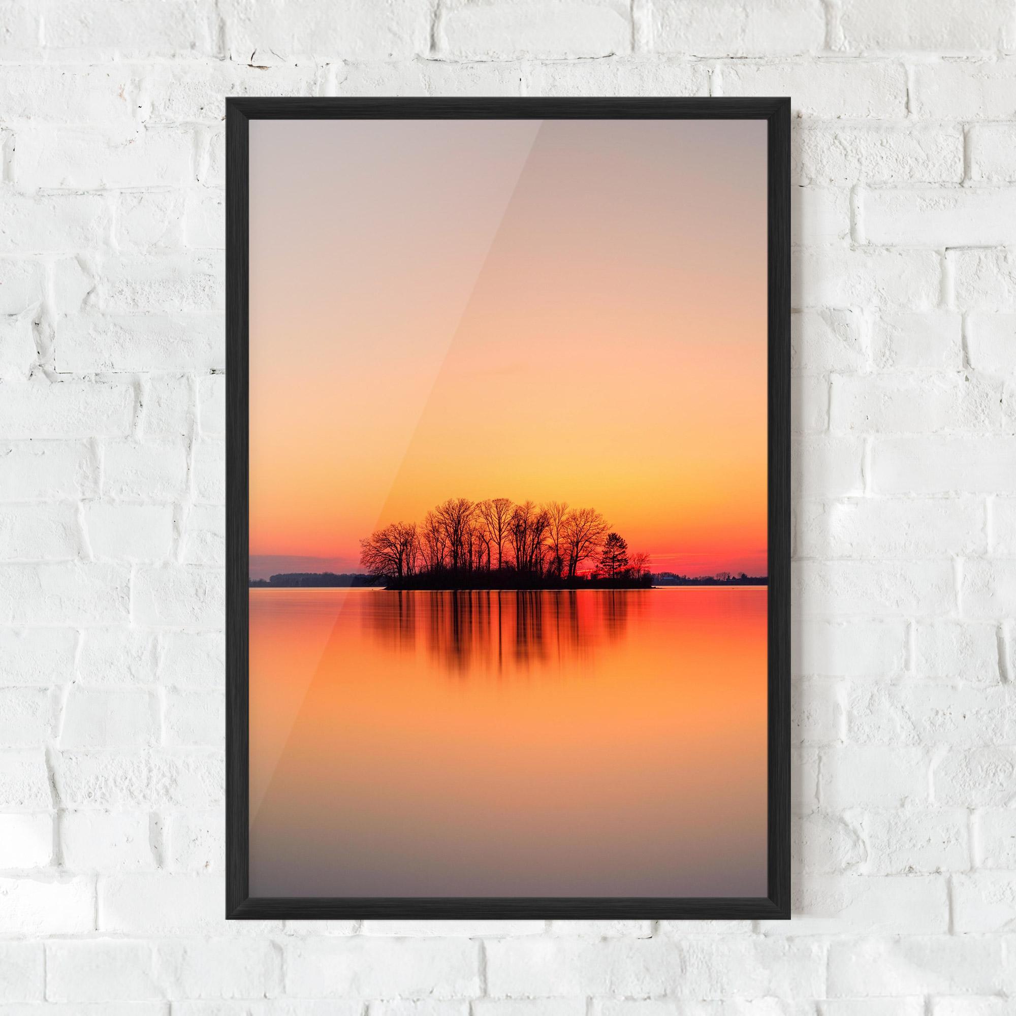 Рамкиран постер Tree Sunset Lake mockup 0