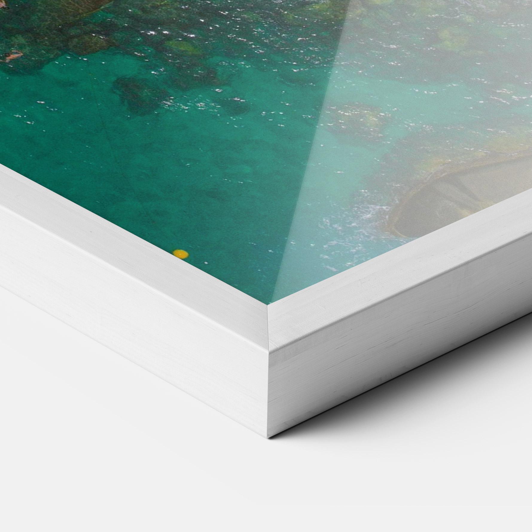 Рамкиран постер Jungle Beach mockup 3