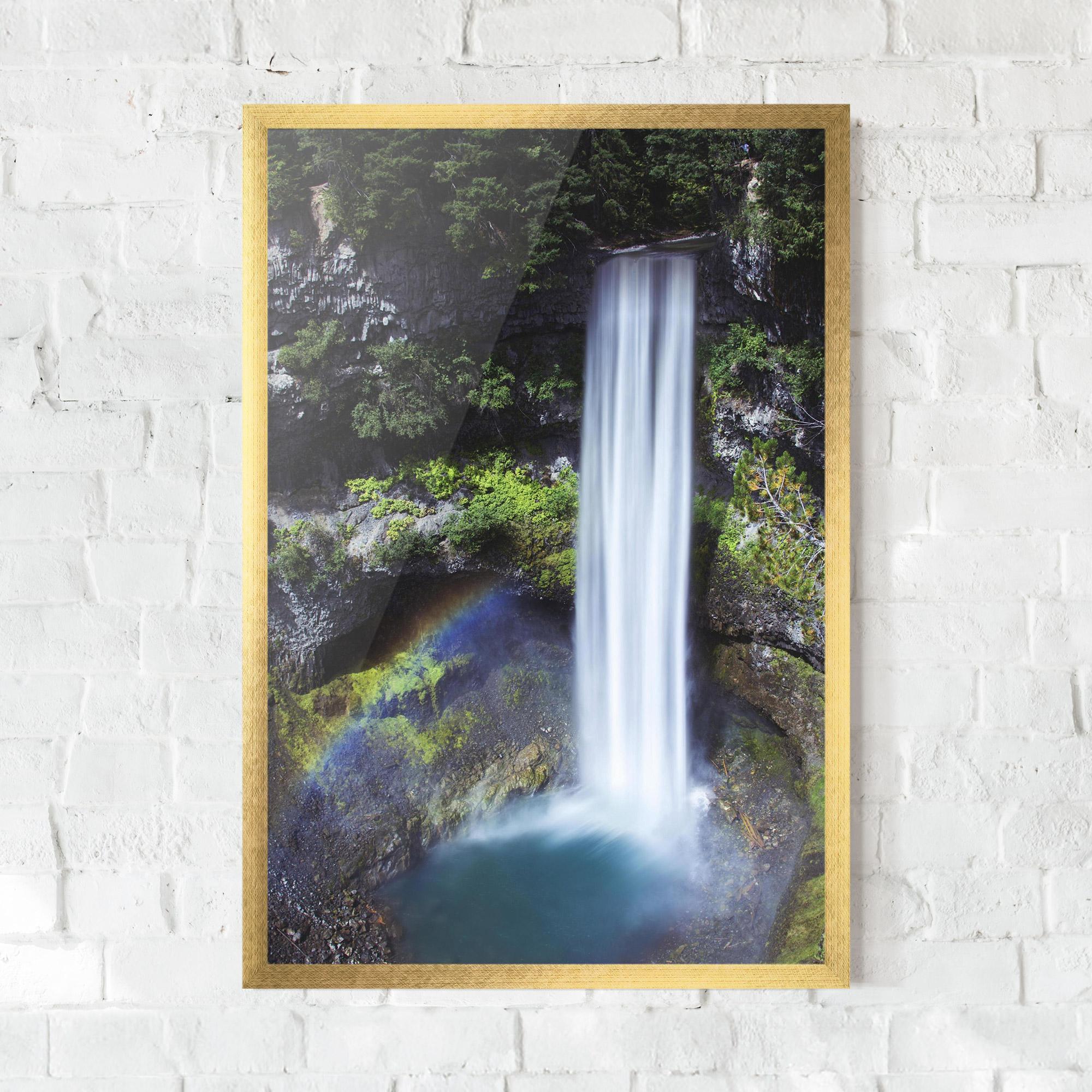 Рамкиран постер Pretty Rainbow Waterfall mockup 0