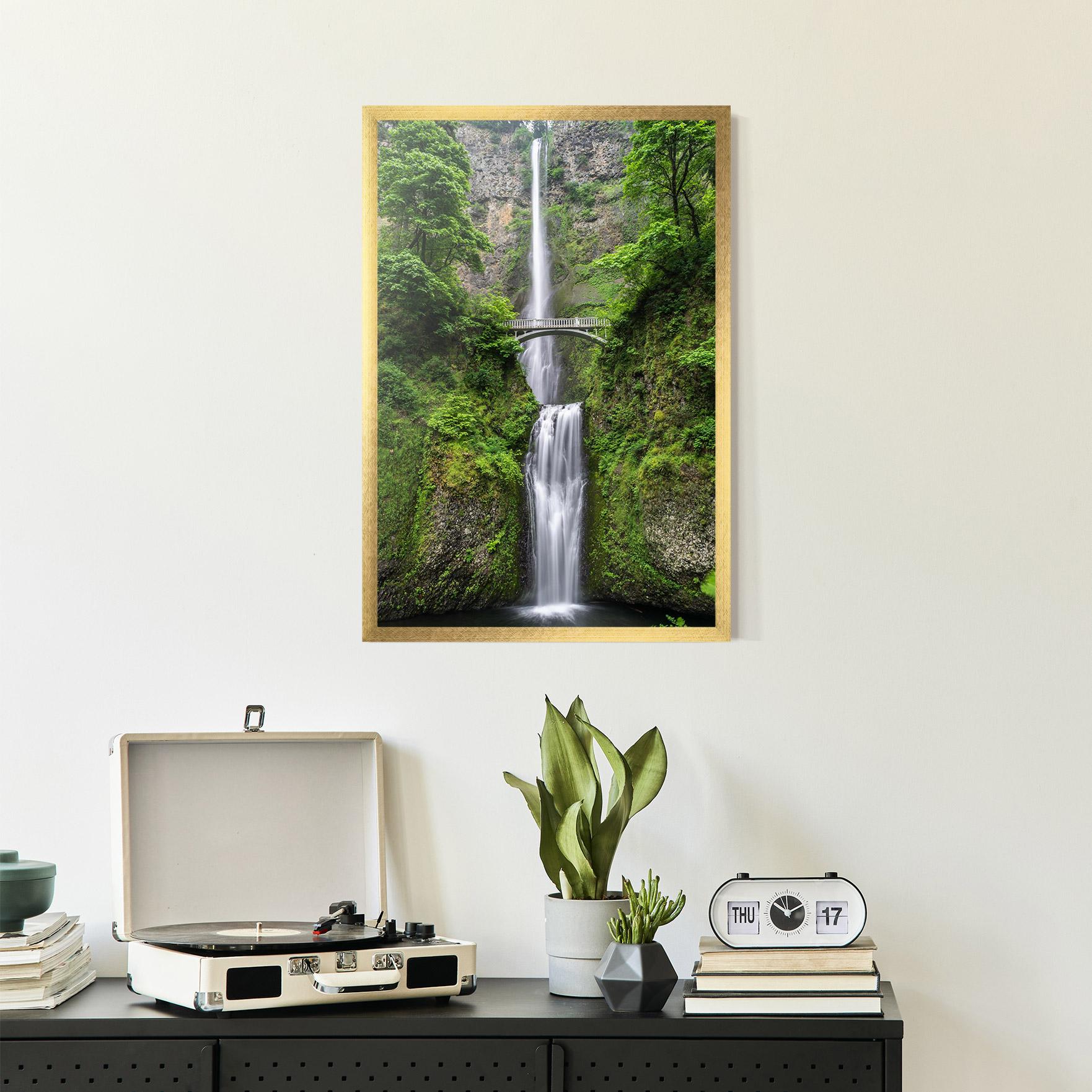 Рамкиран постер Green Leaves Bridge View mockup 2