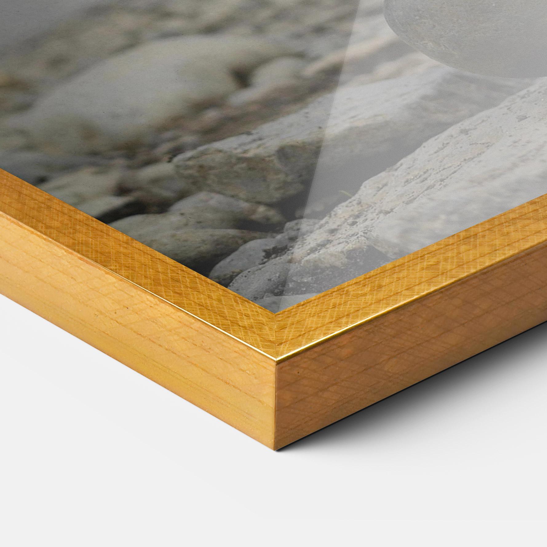 Рамкиран постер Balanced Rocks Waterfall mockup 3