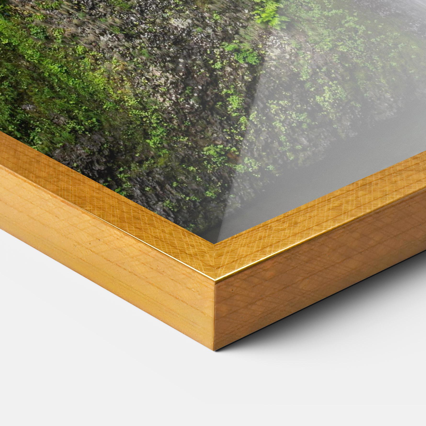 Рамкиран постер Green Leaves Bridge View mockup 3