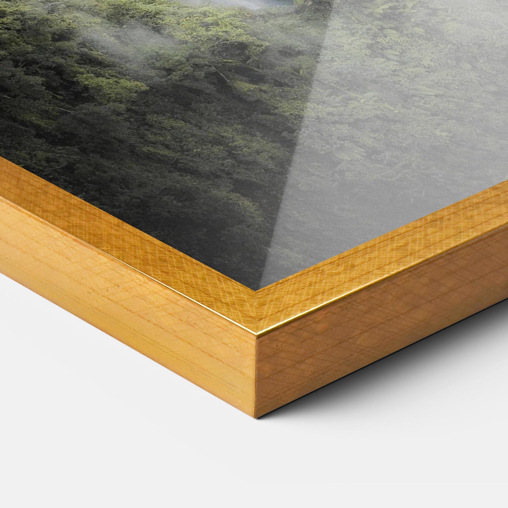 Рамкиран постер Vulcano Waterfall mockup 3