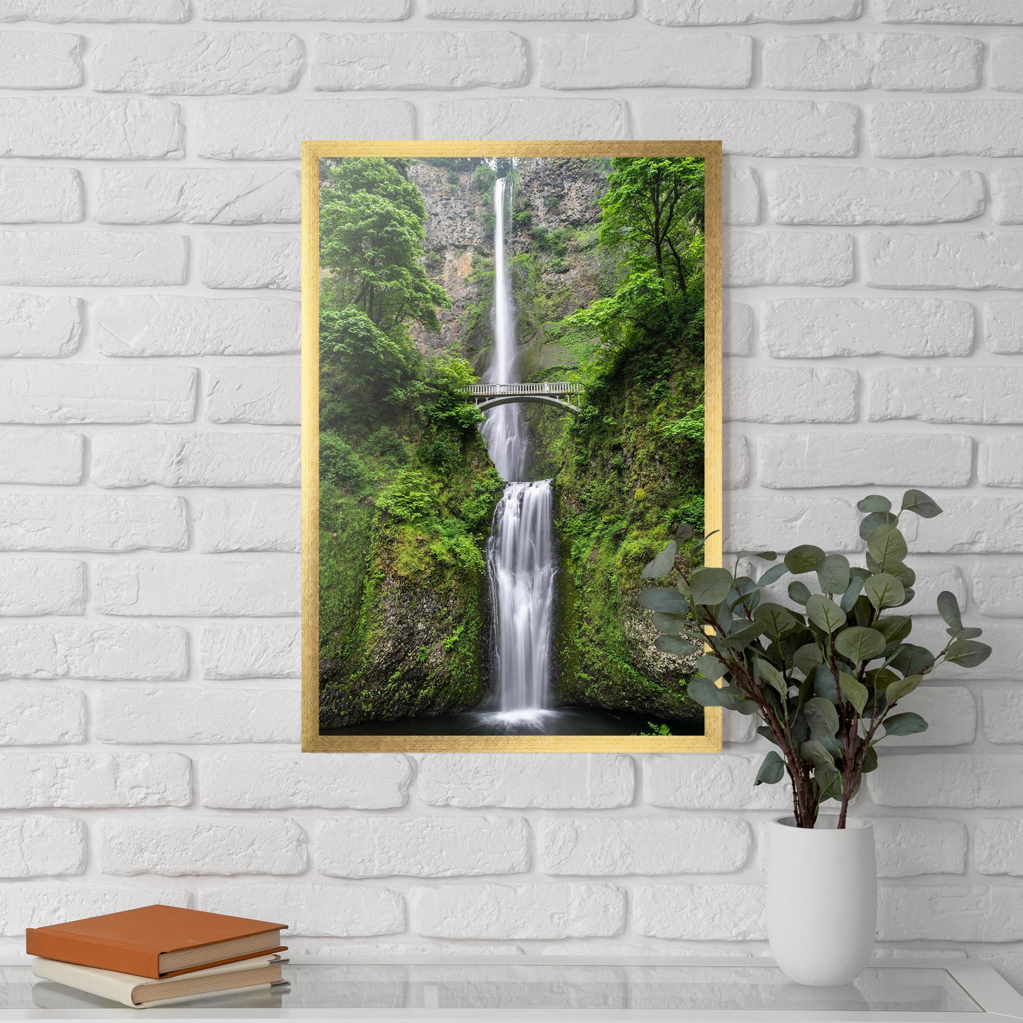 Рамкиран постер Green Leaves Bridge View mockup 5