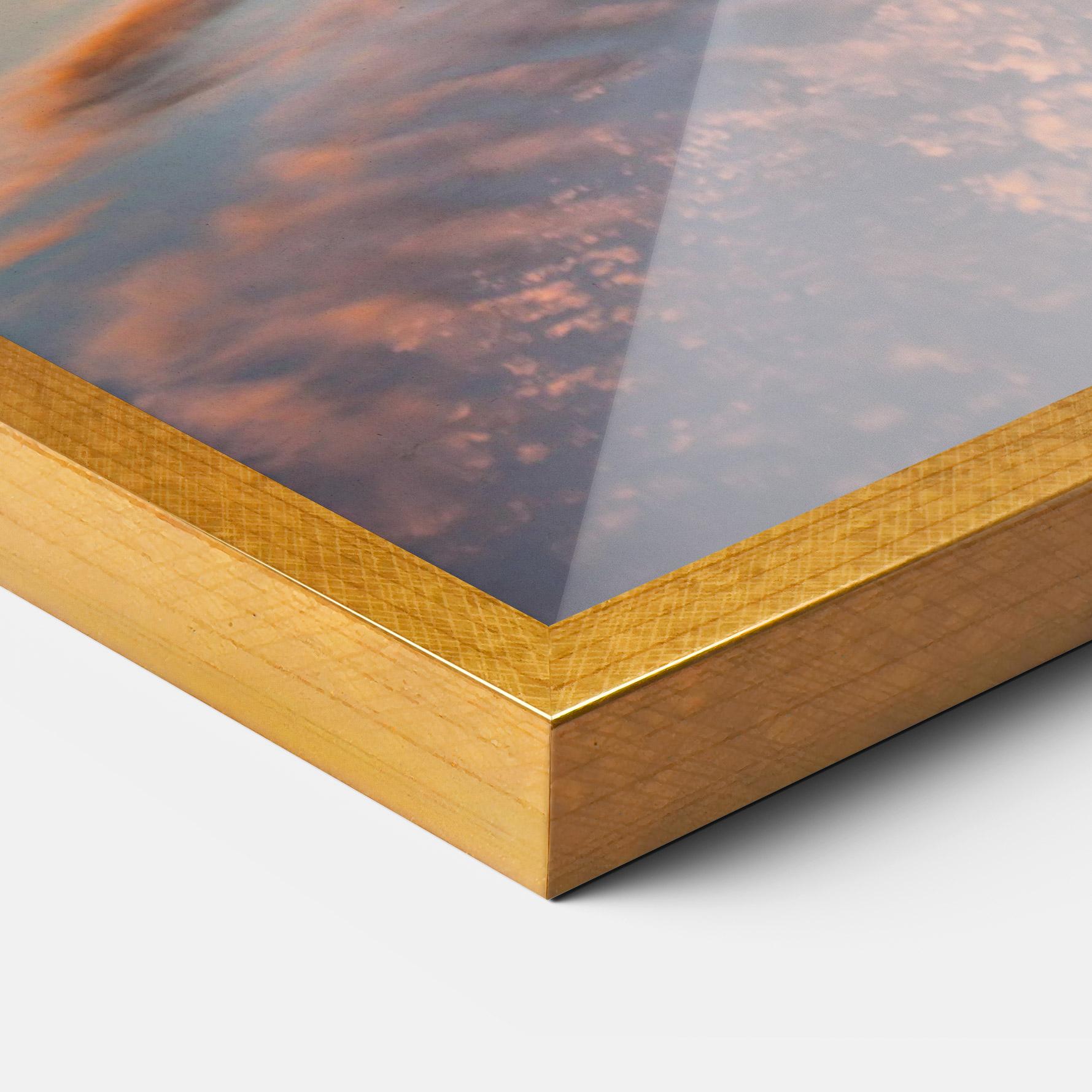 Рамкиран постер Beautiful Sky mockup 3