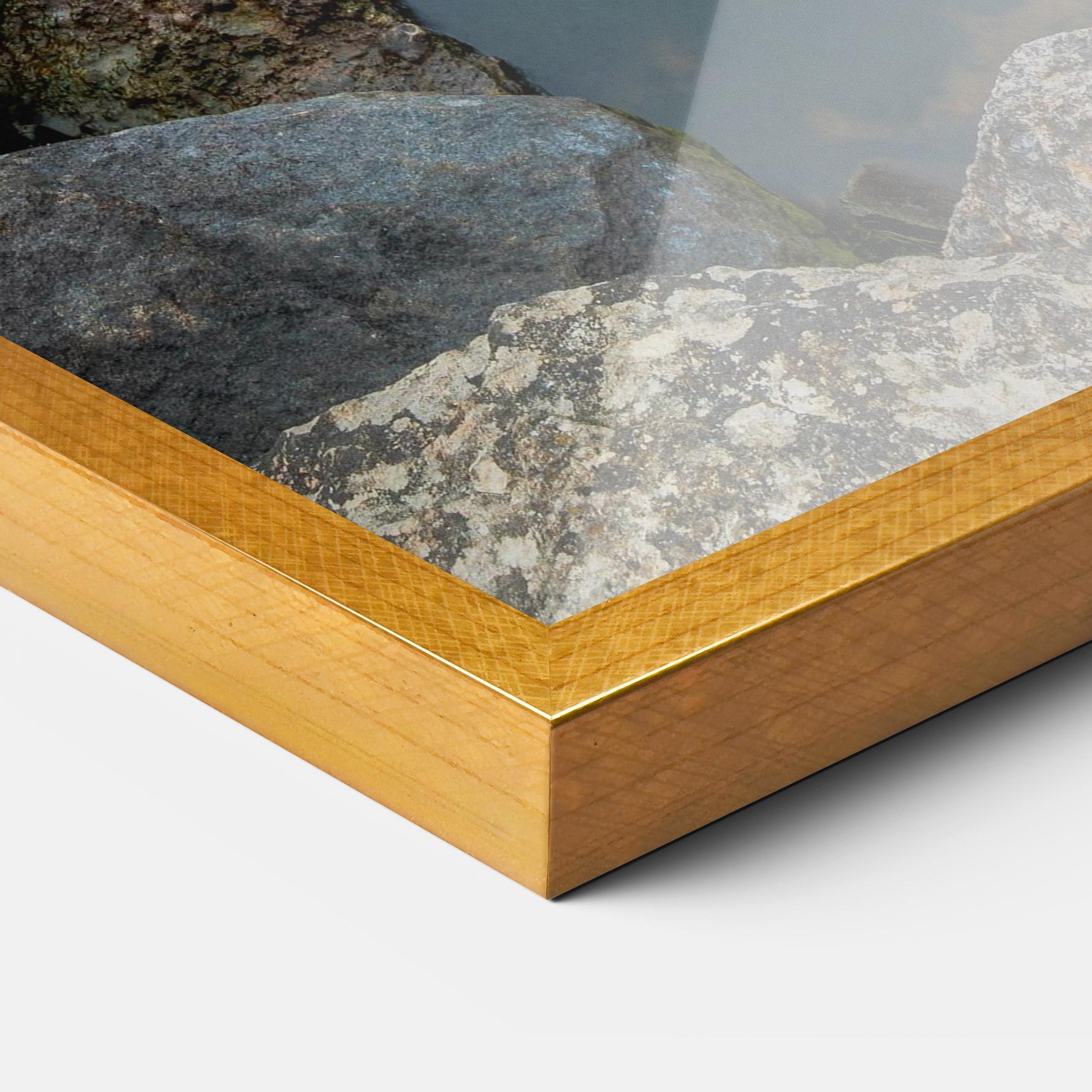 Рамкиран постер Lake Sunset mockup 3