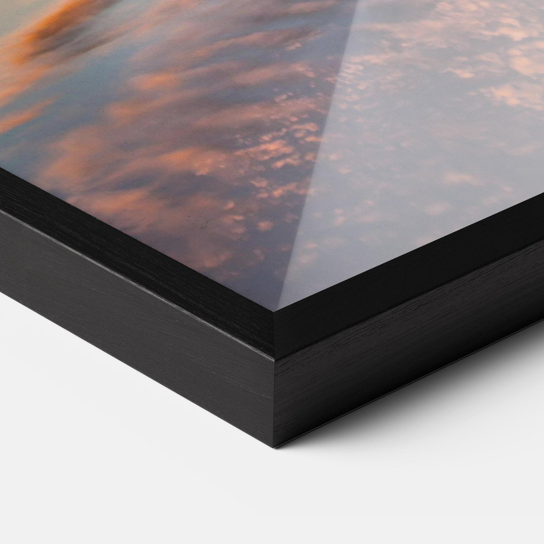 Рамкиран постер Beautiful Sky mockup 3