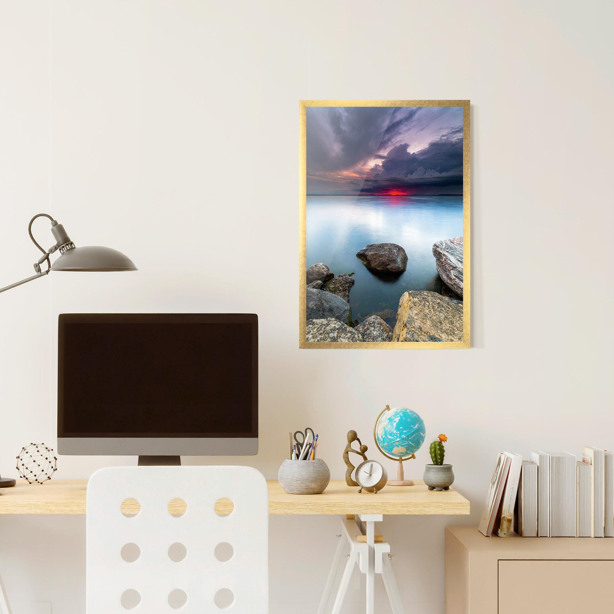 Рамкиран постер Lake Sunset mockup 6