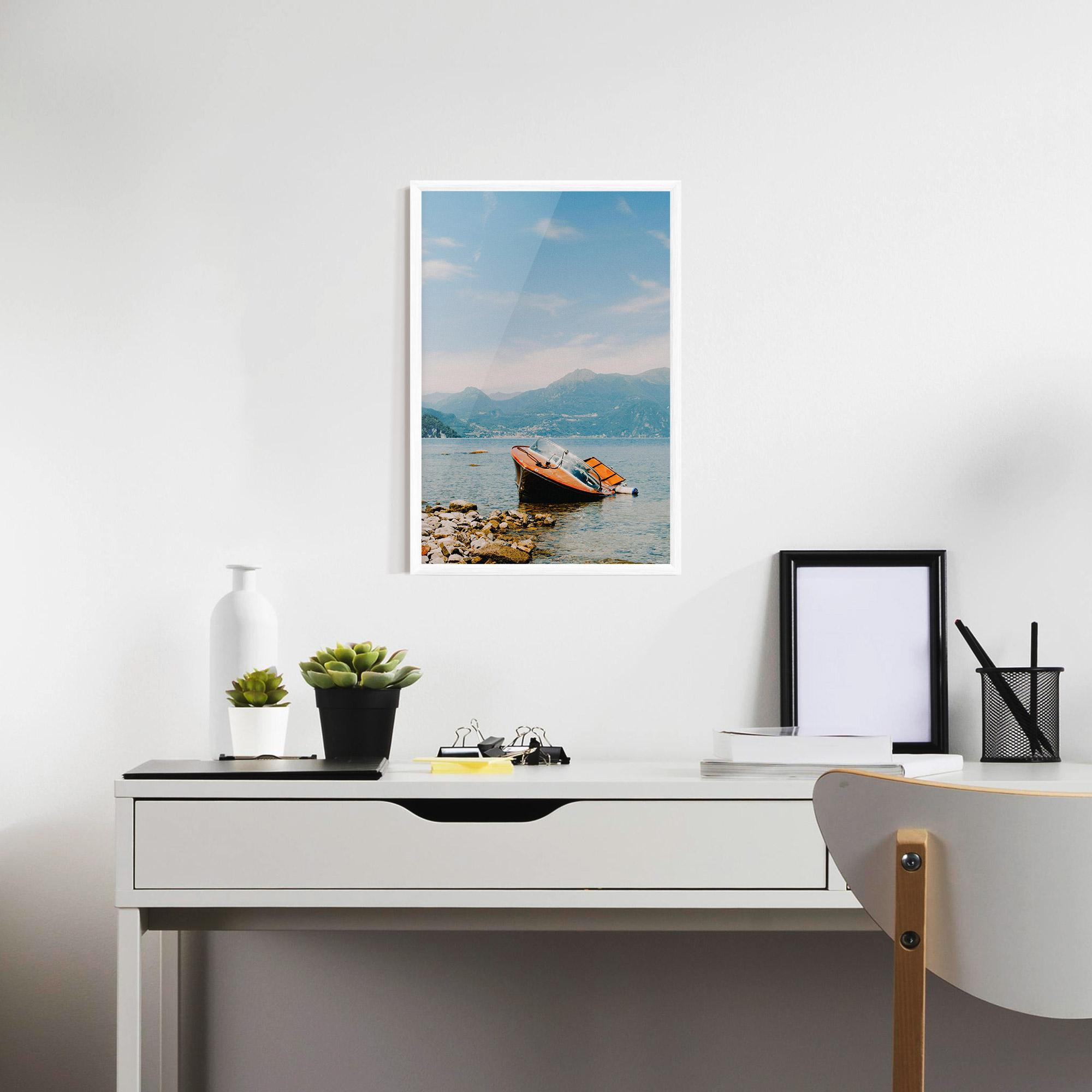 Рамкиран постер Boat On The Lake mockup 7