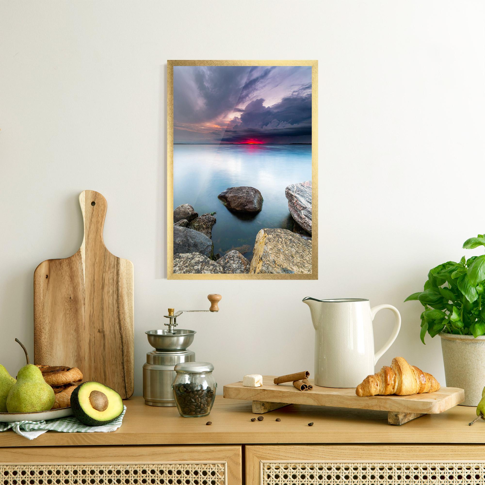 Рамкиран постер Lake Sunset mockup 8