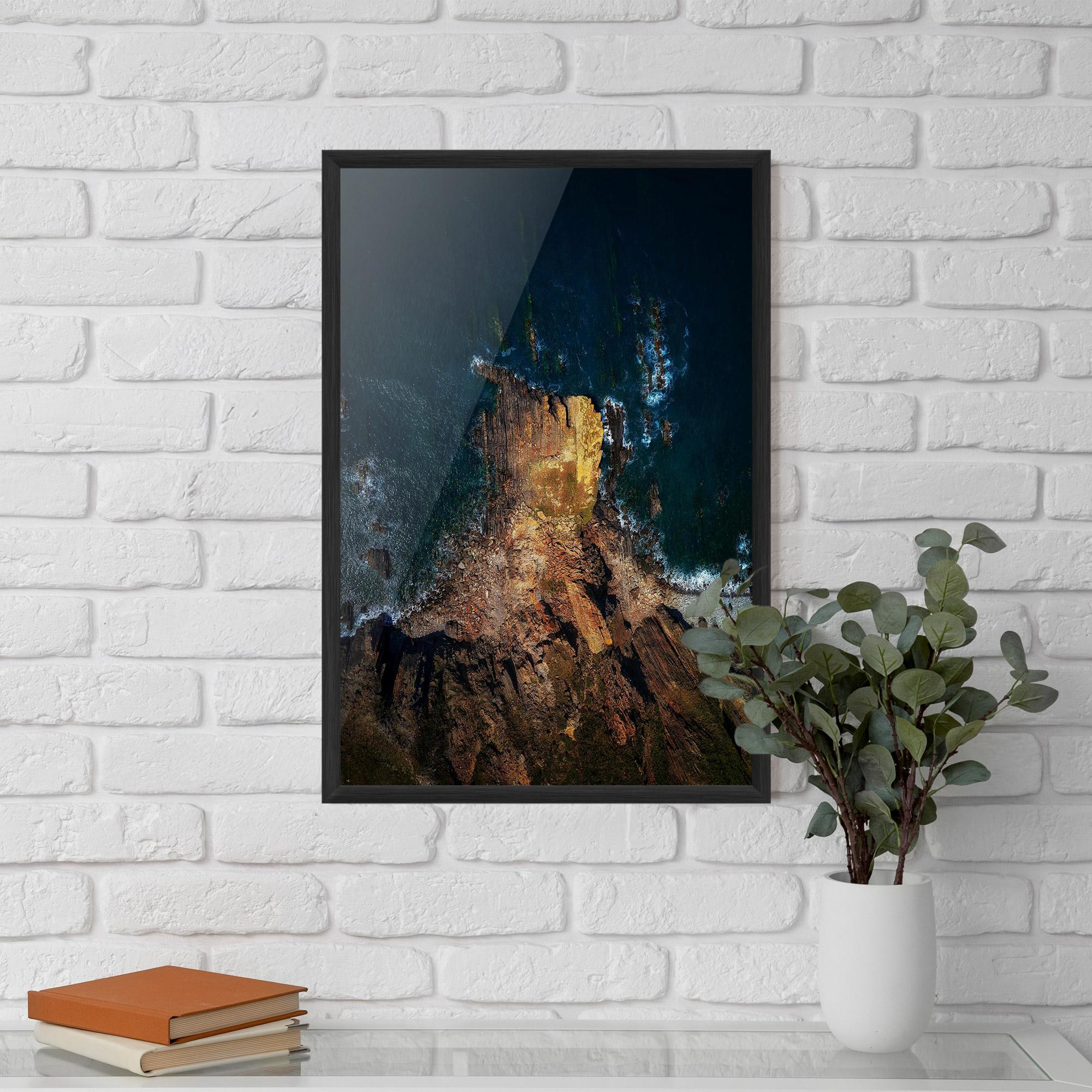 Рамкиран постер Rocks And Water mockup 5