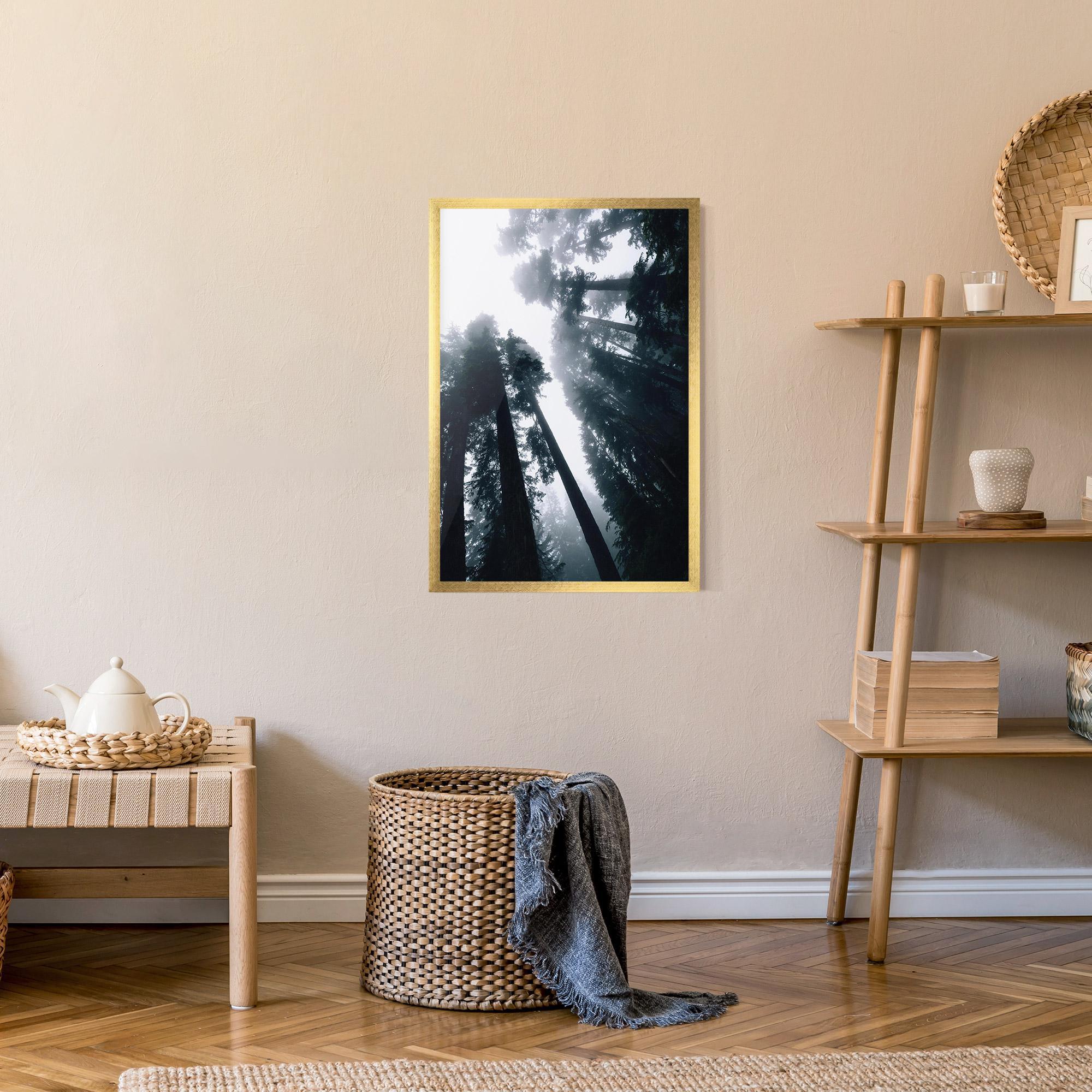 Рамкиран постер Foggy Big Trees mockup 9