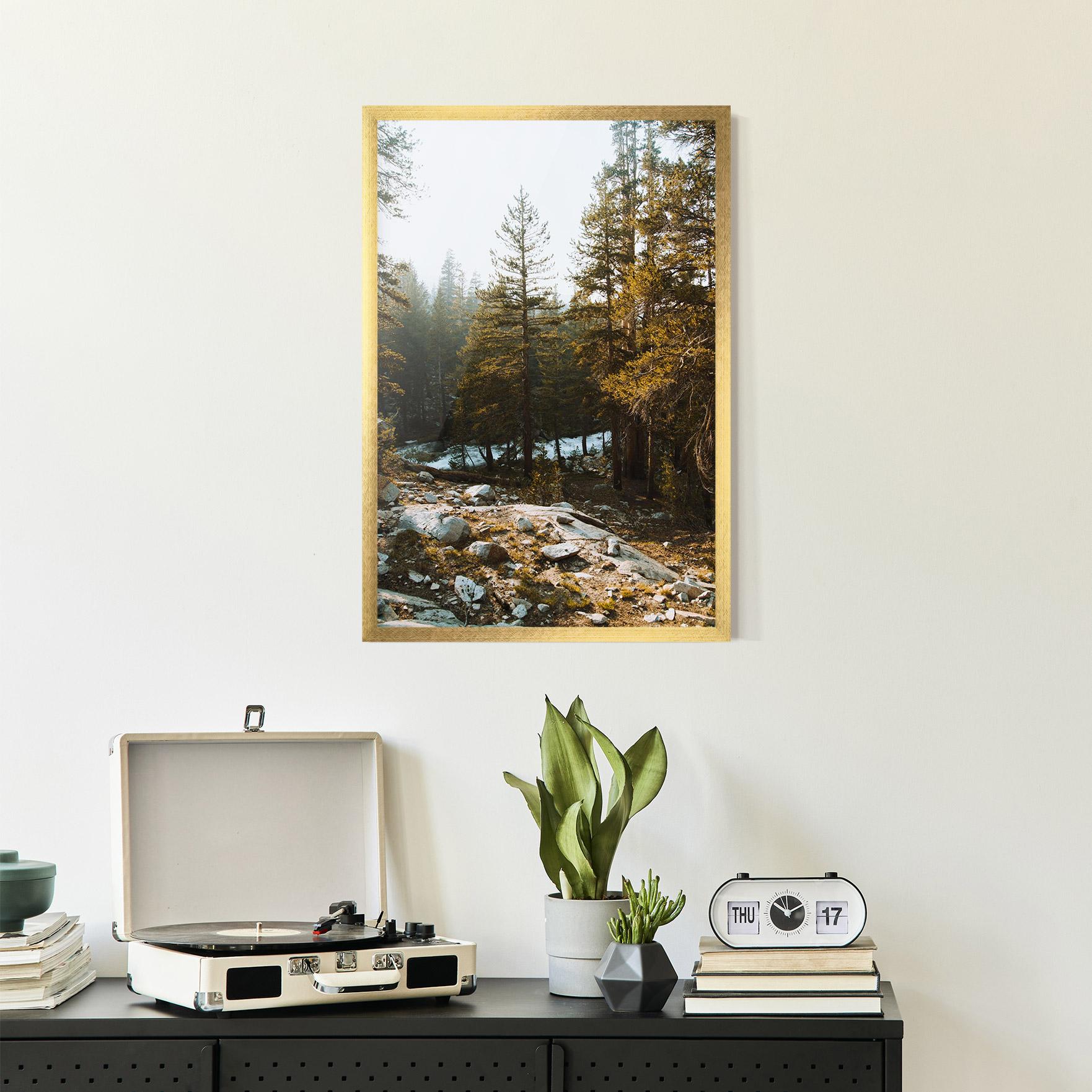 Рамкиран постер Rock Forest View mockup 2