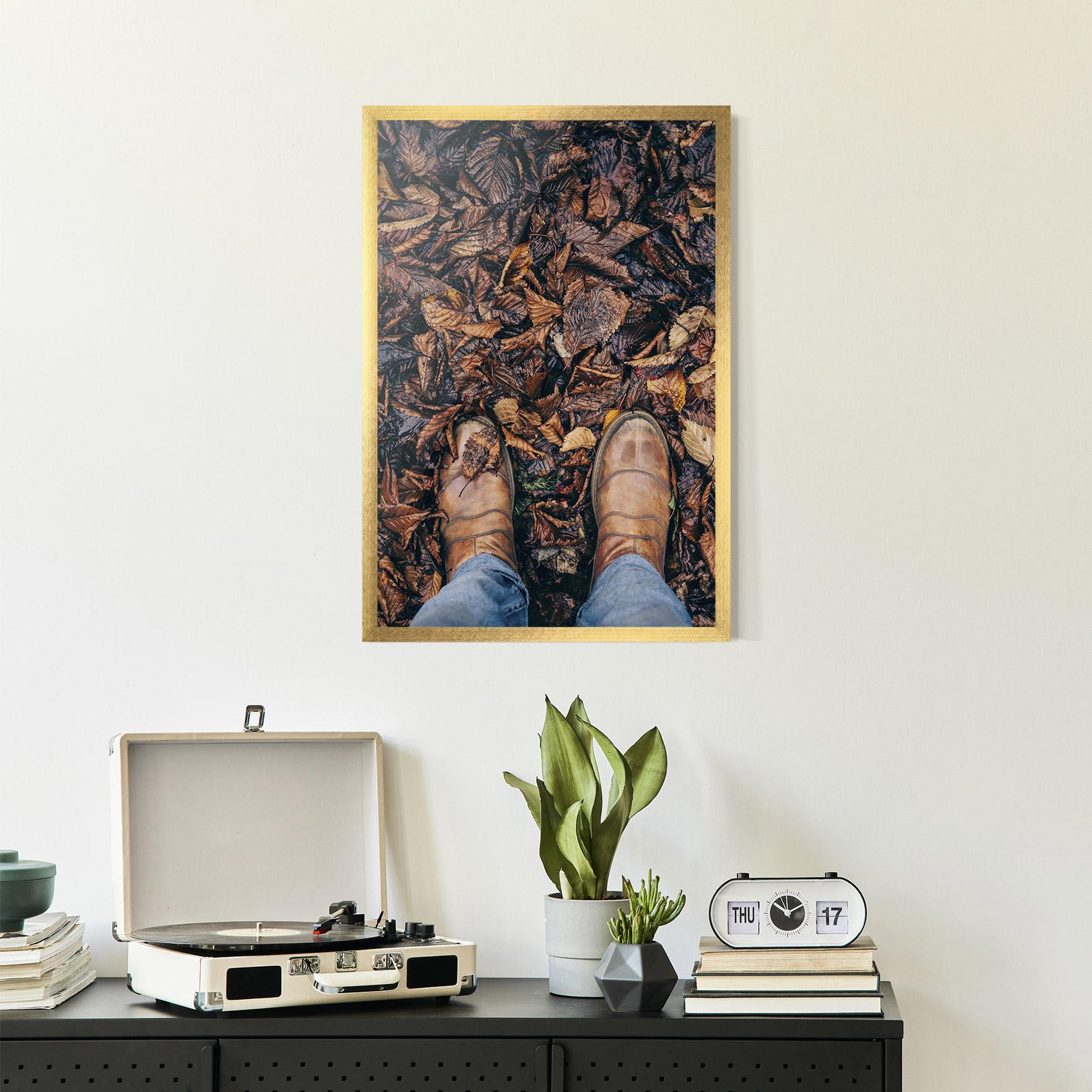 Рамкиран постер Leaves After Rain mockup 2