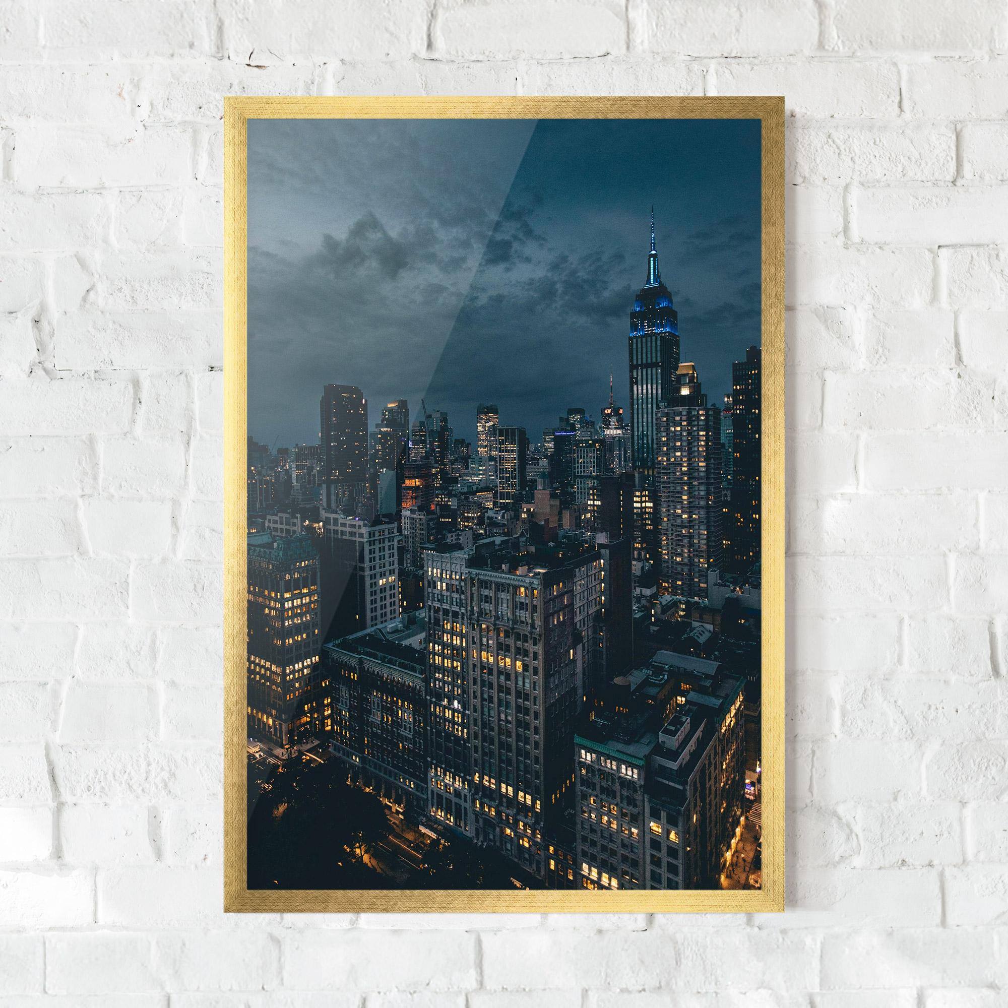 Рамкиран постер City Night mockup 0