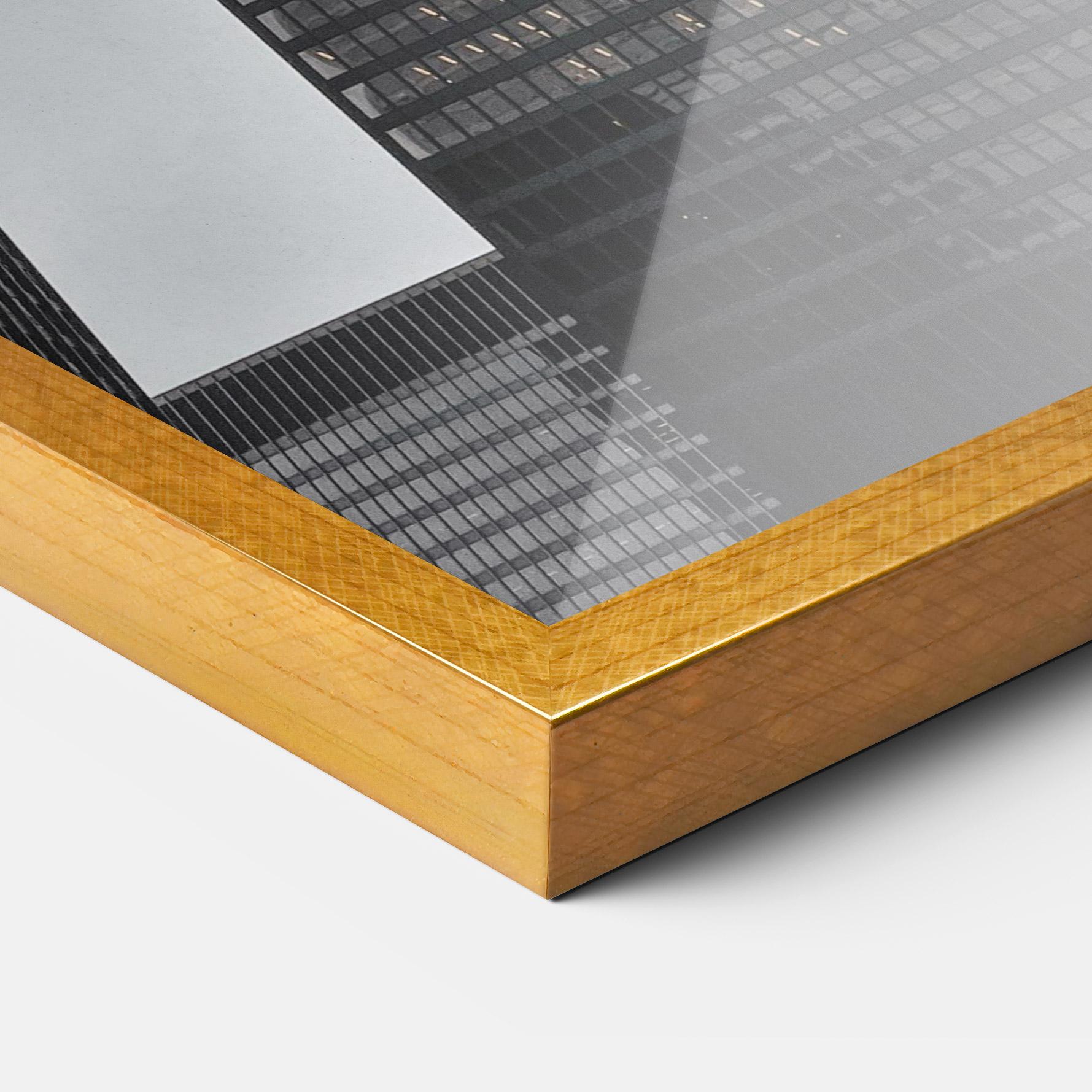 Рамкиран постер Grey High Building mockup 3