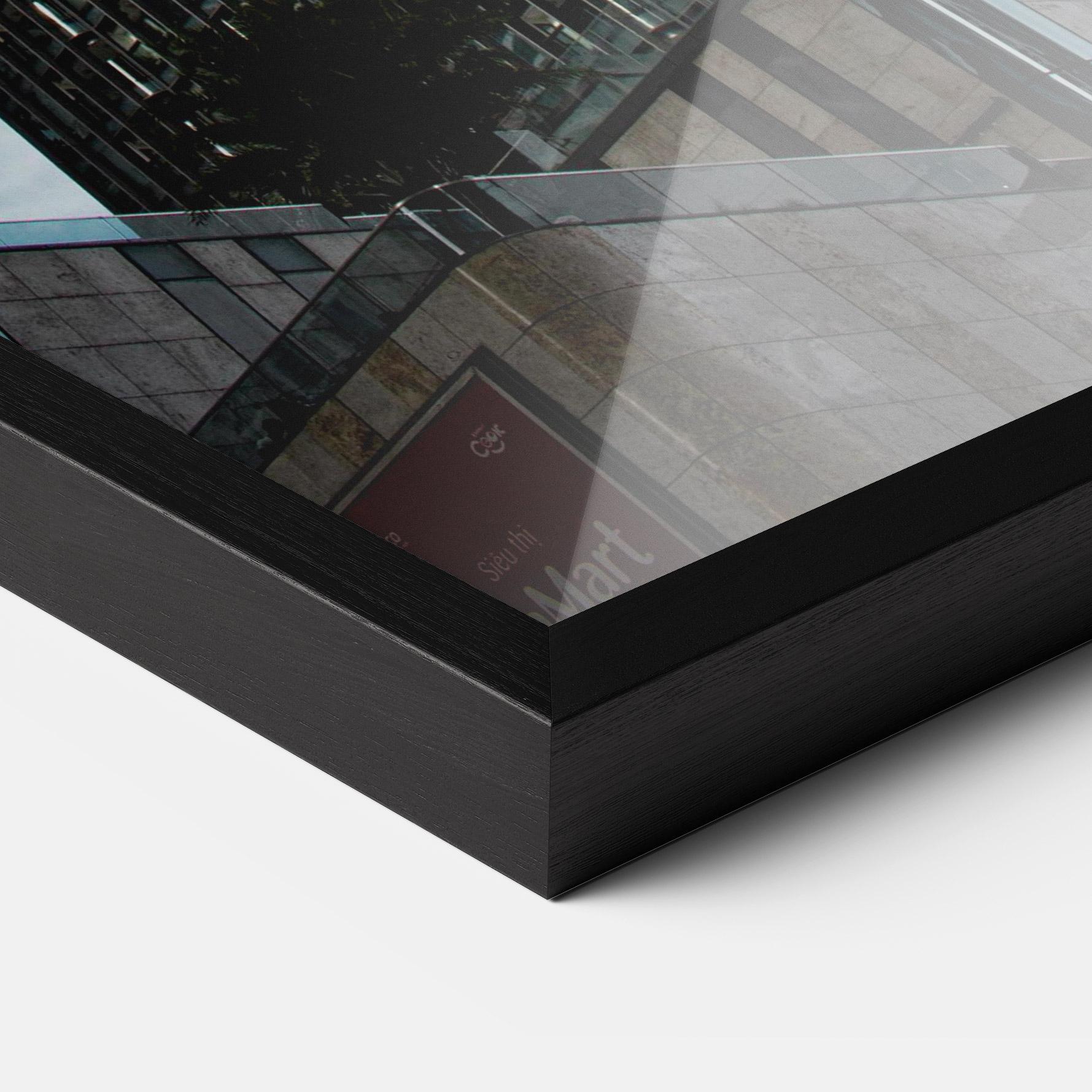 Рамкиран постер High Building Sky mockup 3