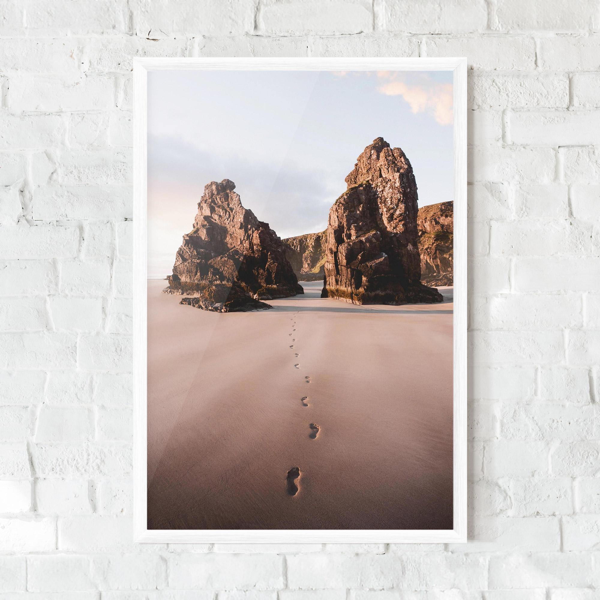 Рамкиран постер Sand Mark mockup 0