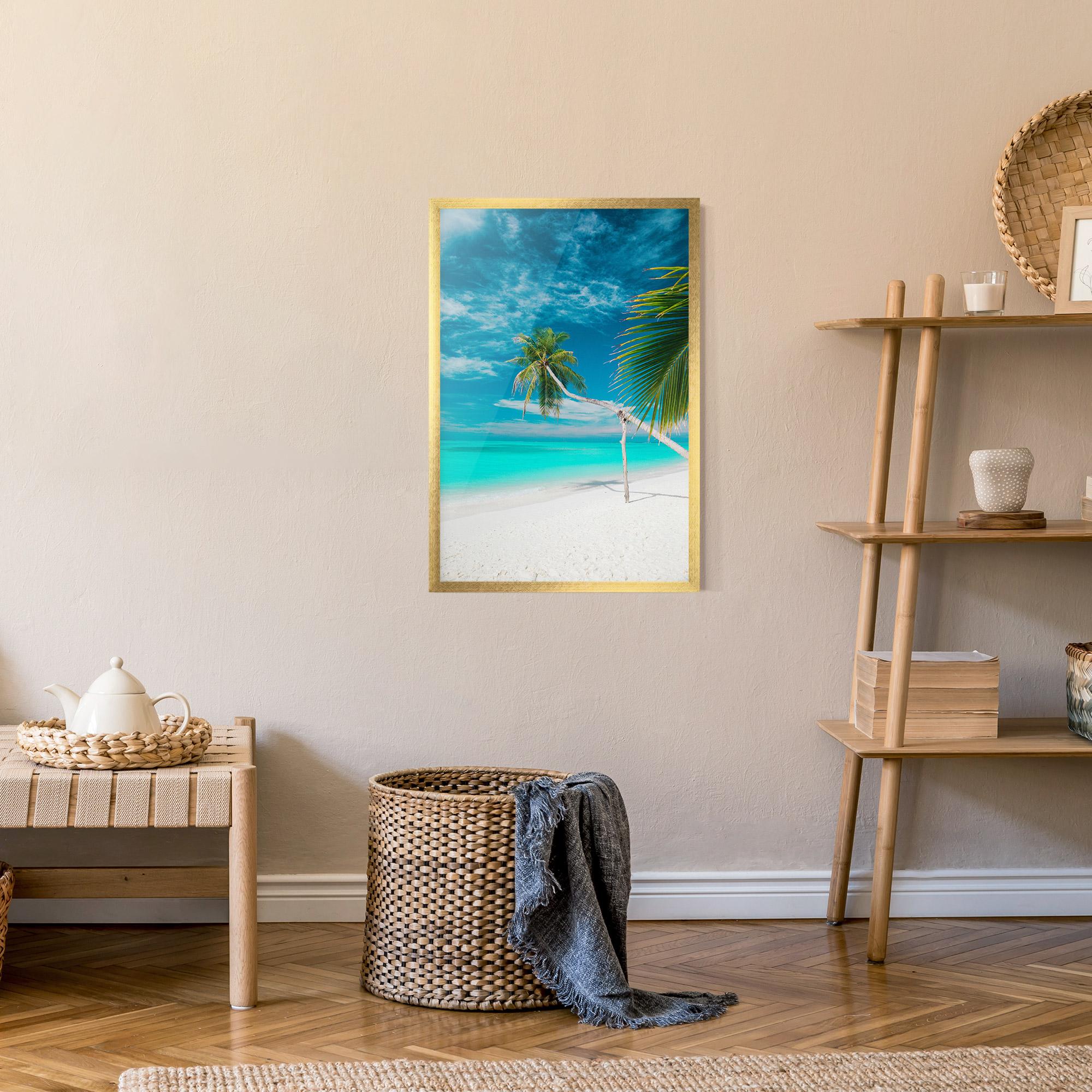 Рамкиран постер Day Palm mockup 9