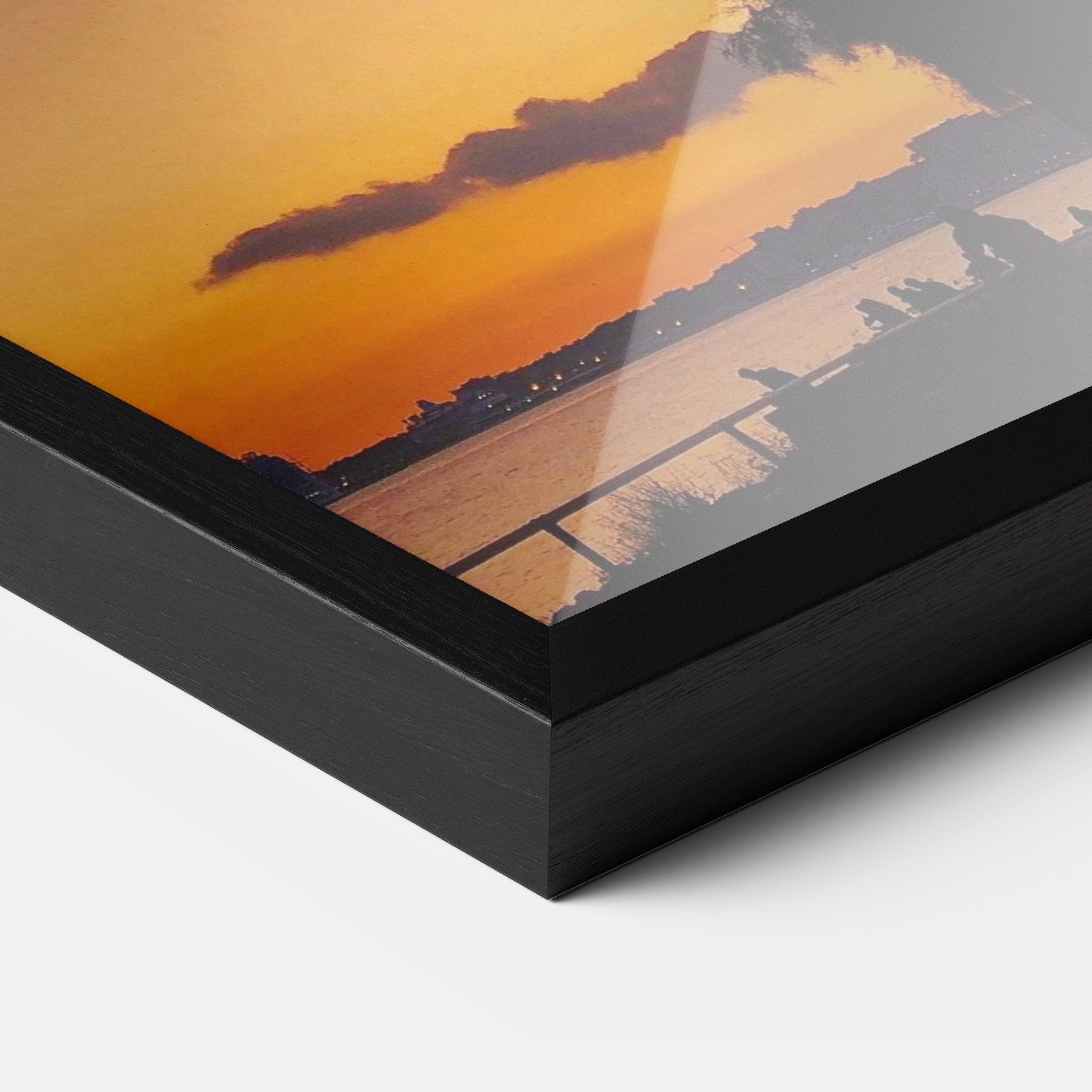 Purple Palm mockup 3