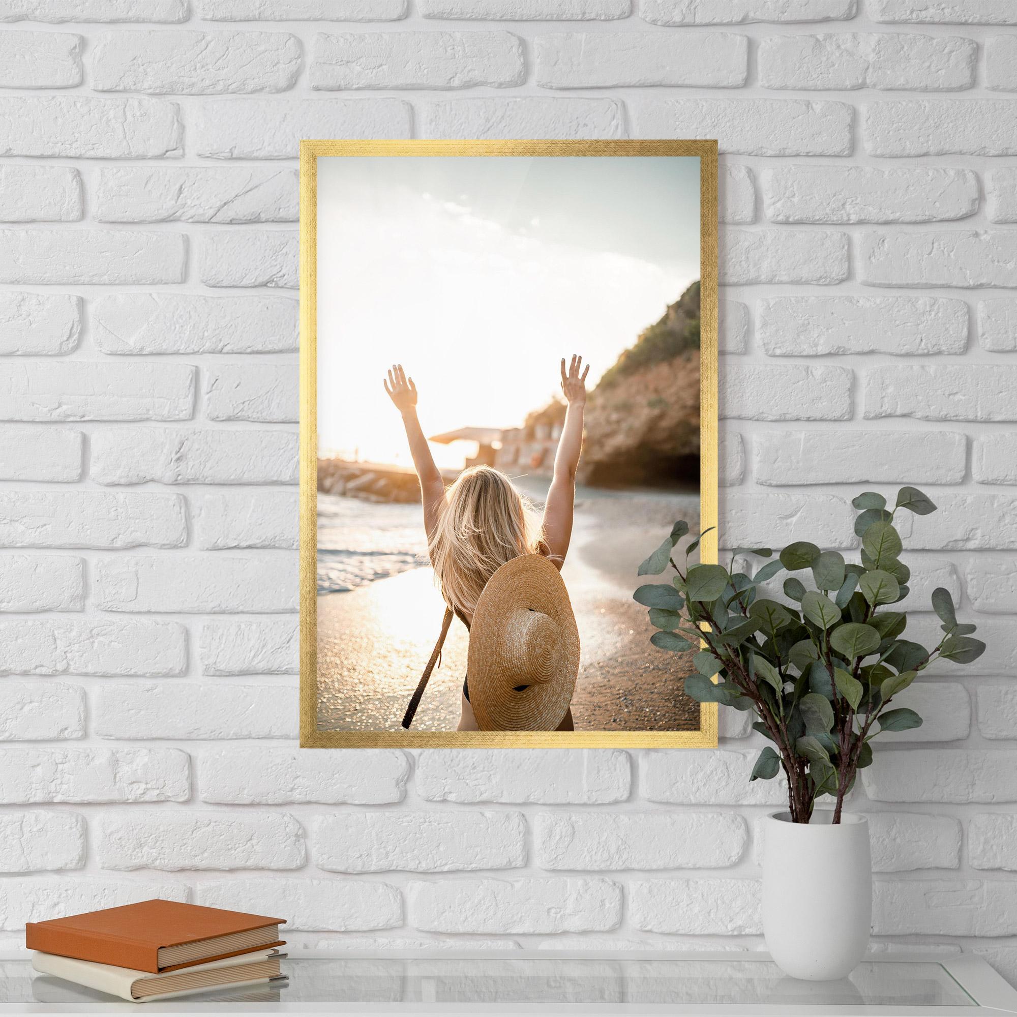 Рамкиран постер Turkey Sea mockup 5