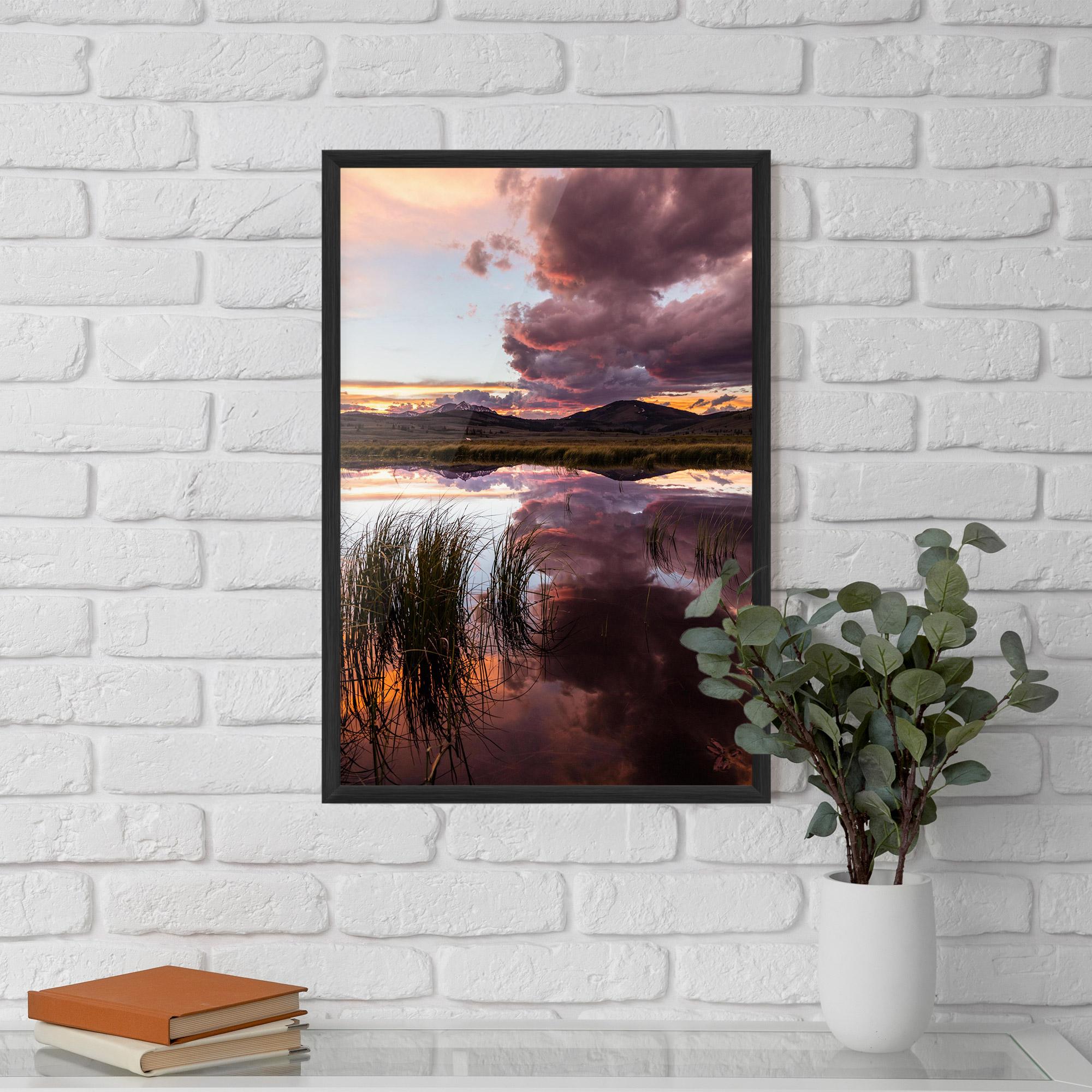 Рамкиран постер Pretty View mockup 5