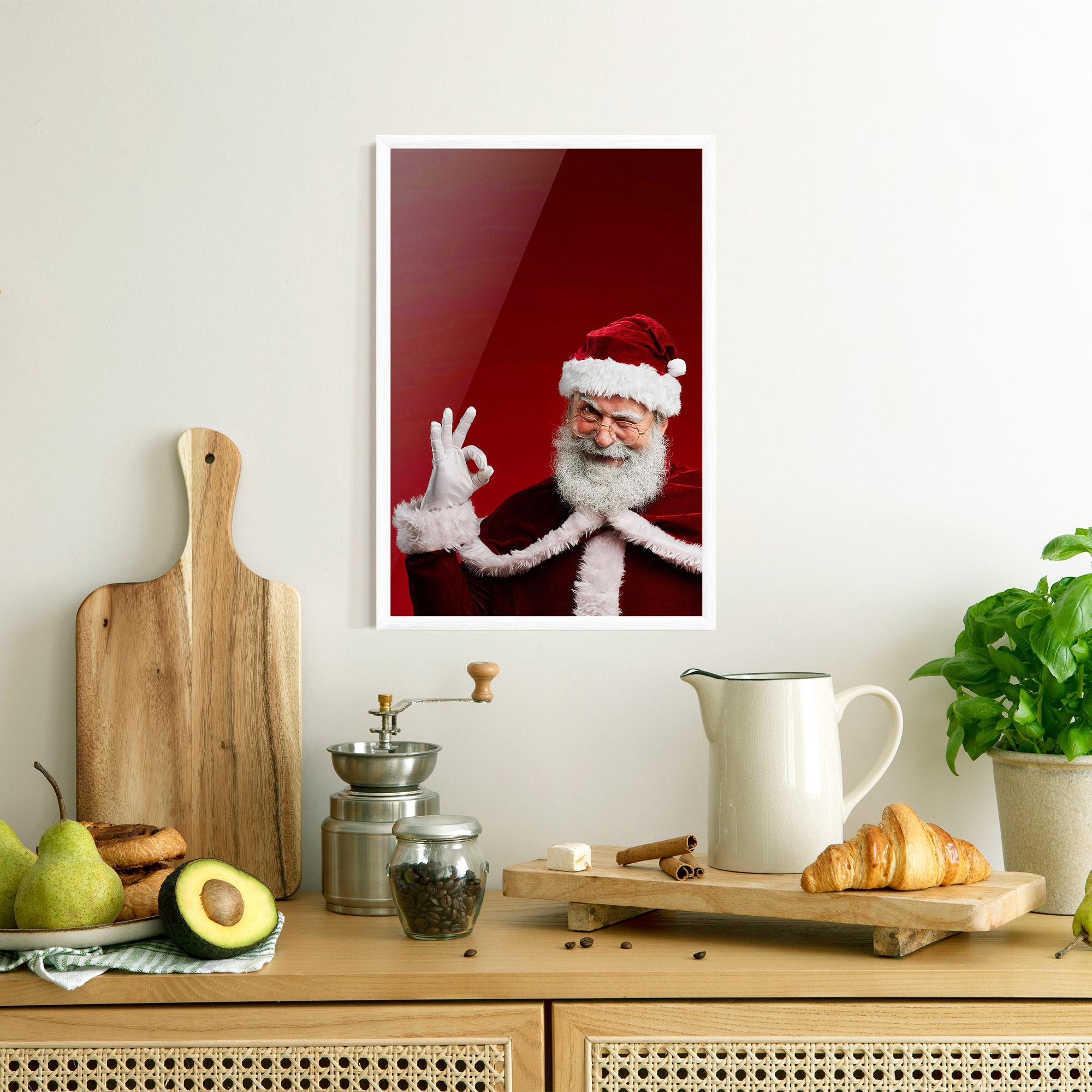 Рамкиран постер Santa Approves mockup 8
