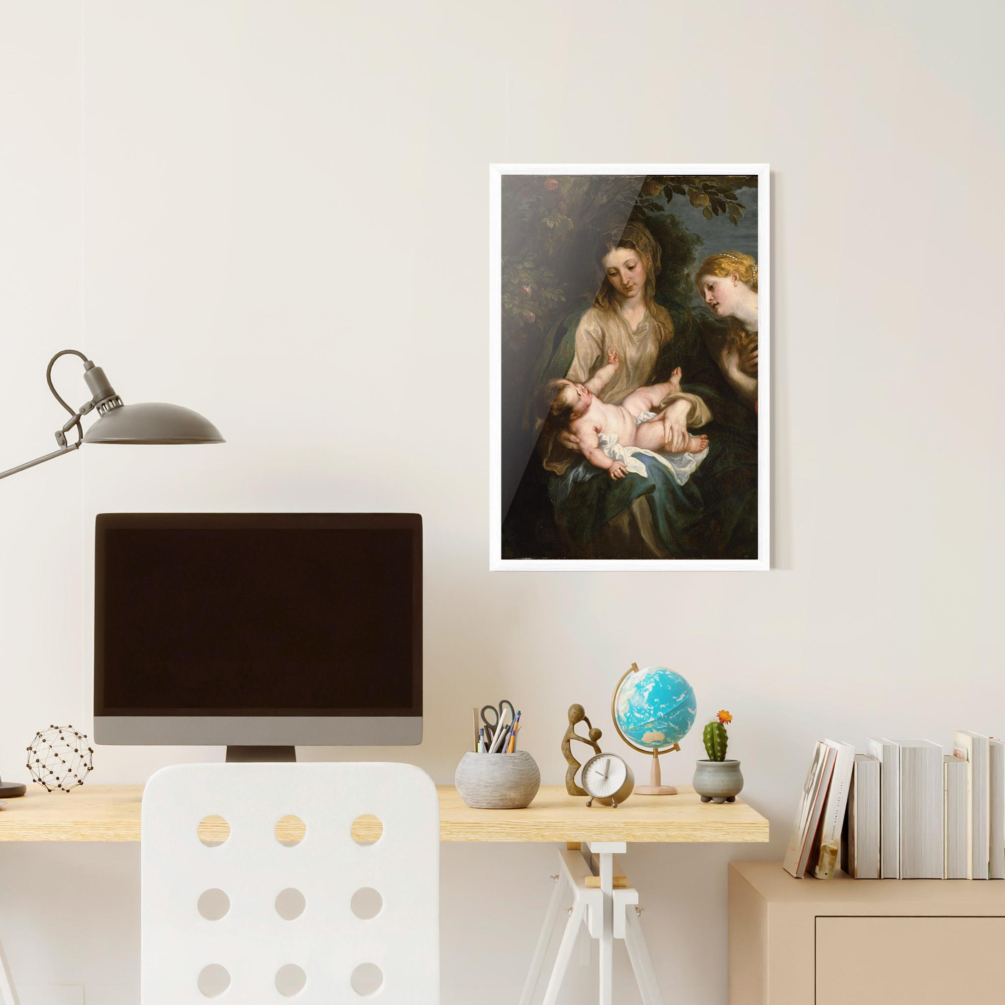 Рамкиран постер Looking At Baby mockup 6