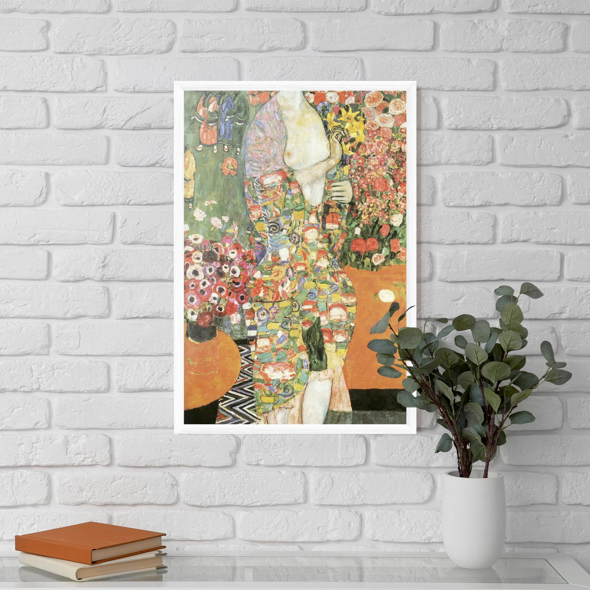 Рамкиран постер The Dancer mockup 5