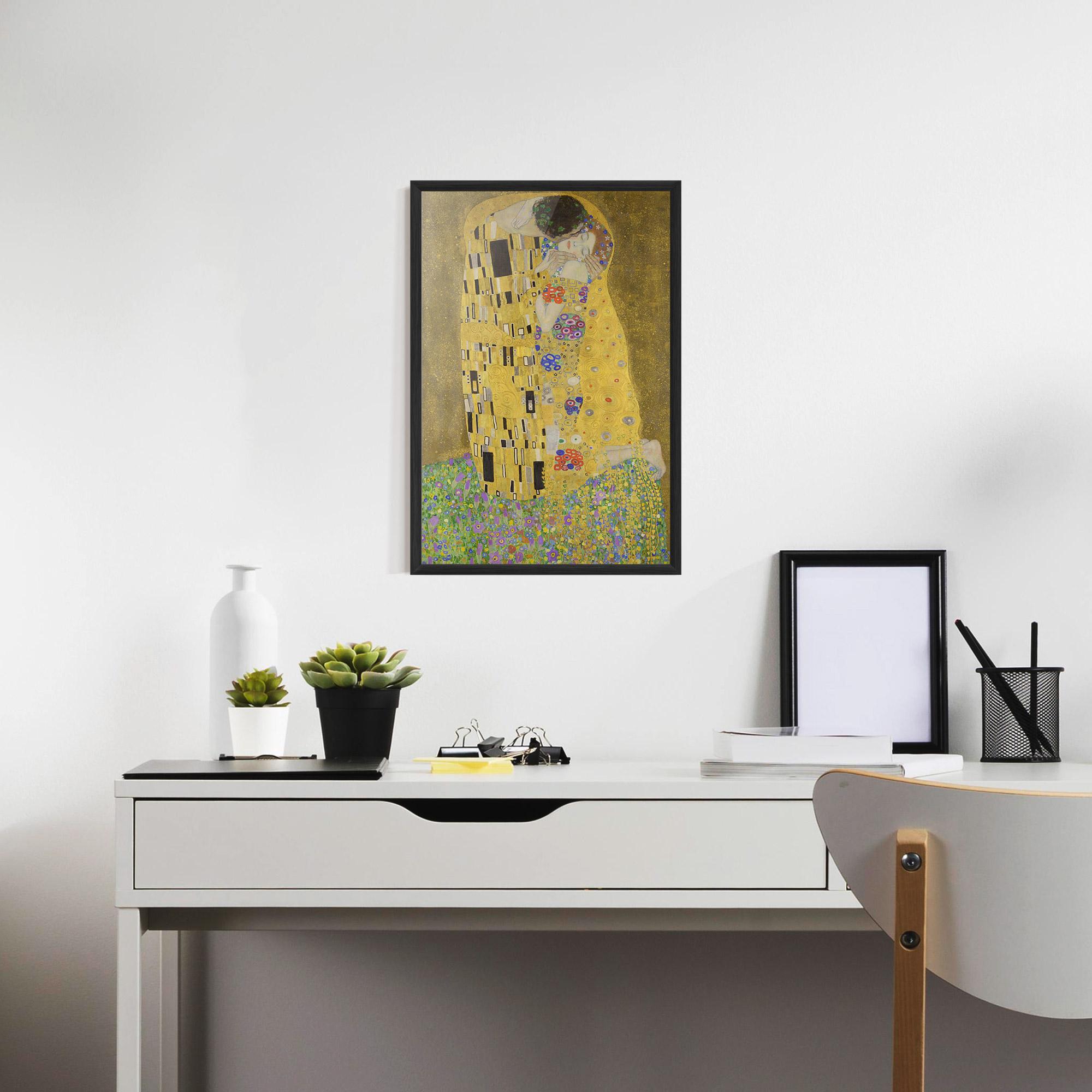 Рамкиран постер The Kiss mockup 7