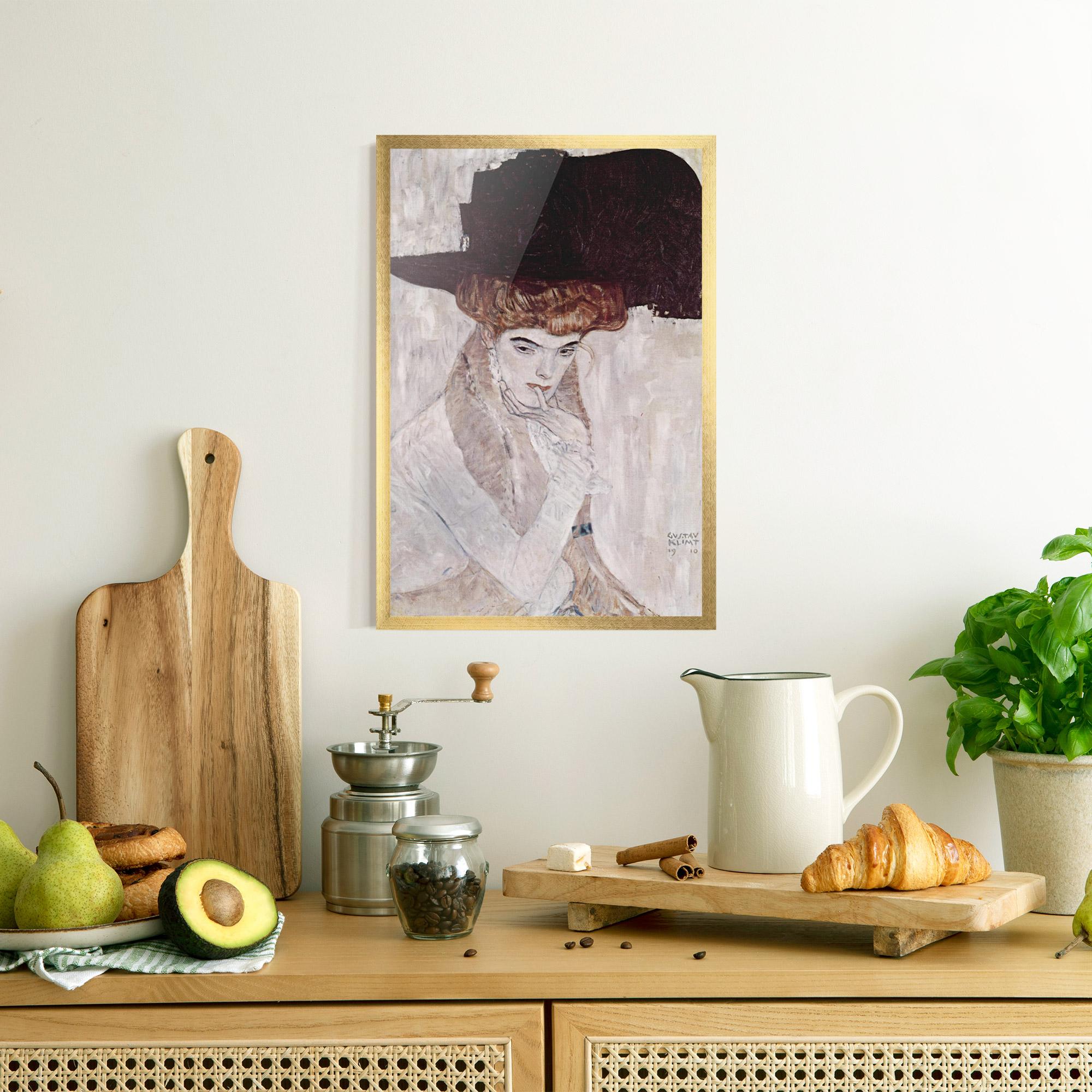 Рамкиран постер Klimt Woman mockup 8