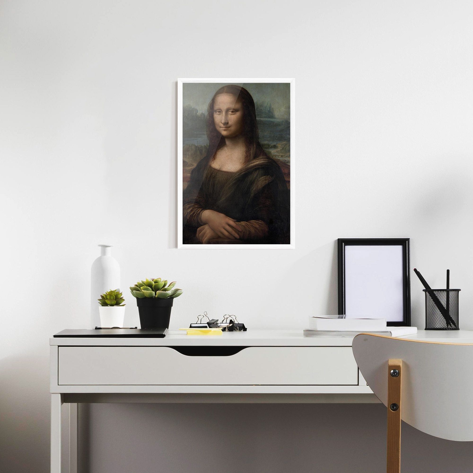 Mona Lisa By Leonardo Da Vinci mockup 7