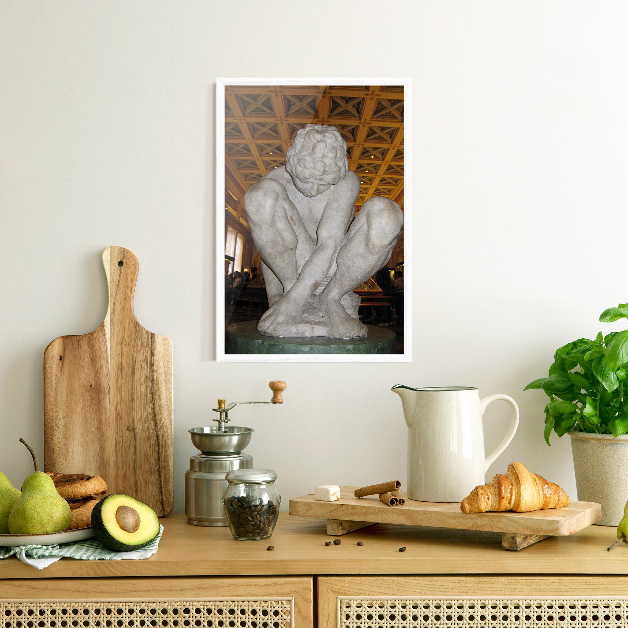 Рамкиран постер Crouching Boy mockup 8