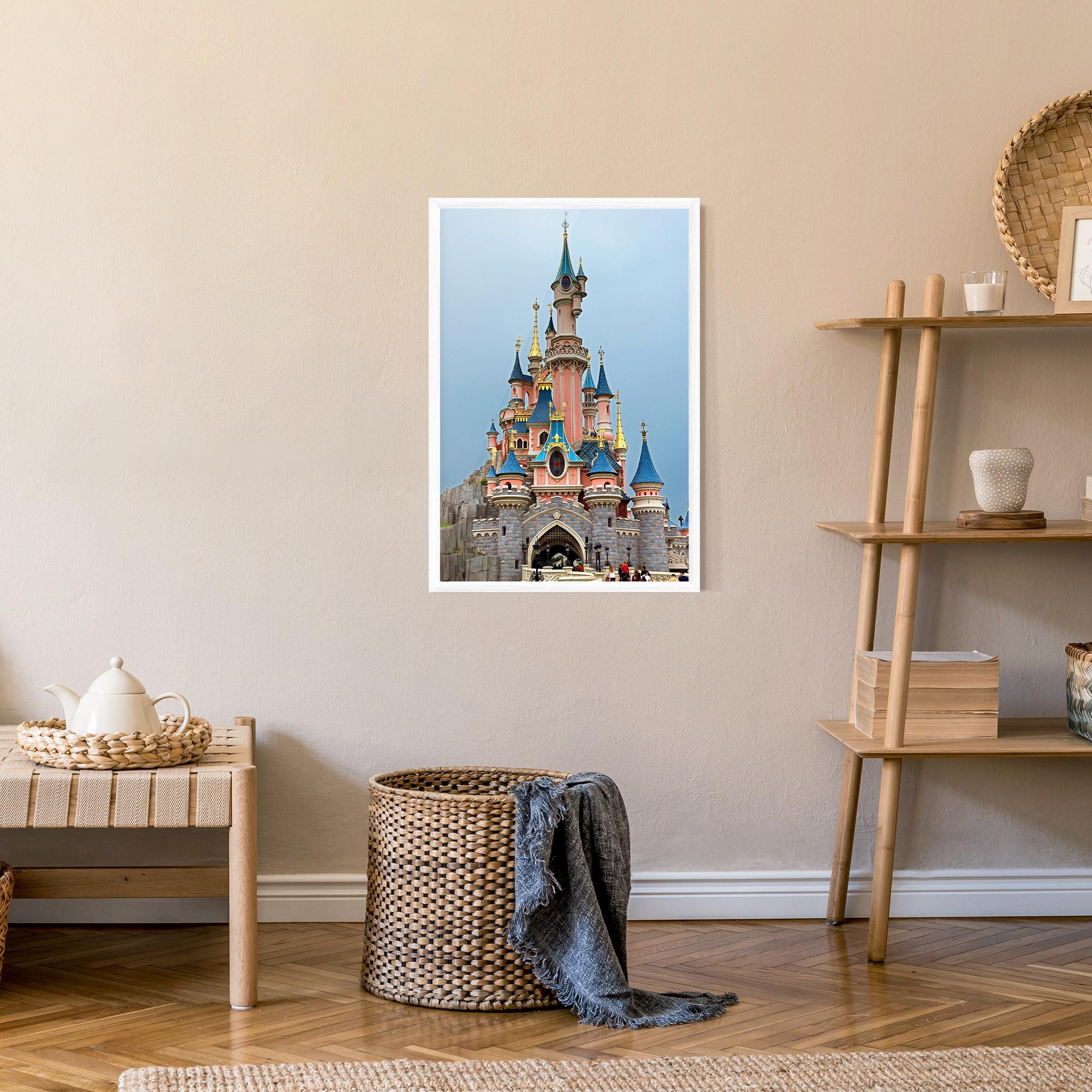 Рамкиран постер Disneyland Castle mockup 9