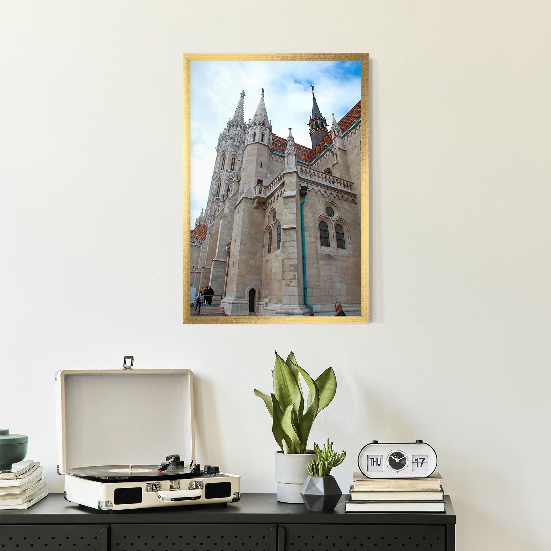 Рамкиран постер Old Building mockup 2