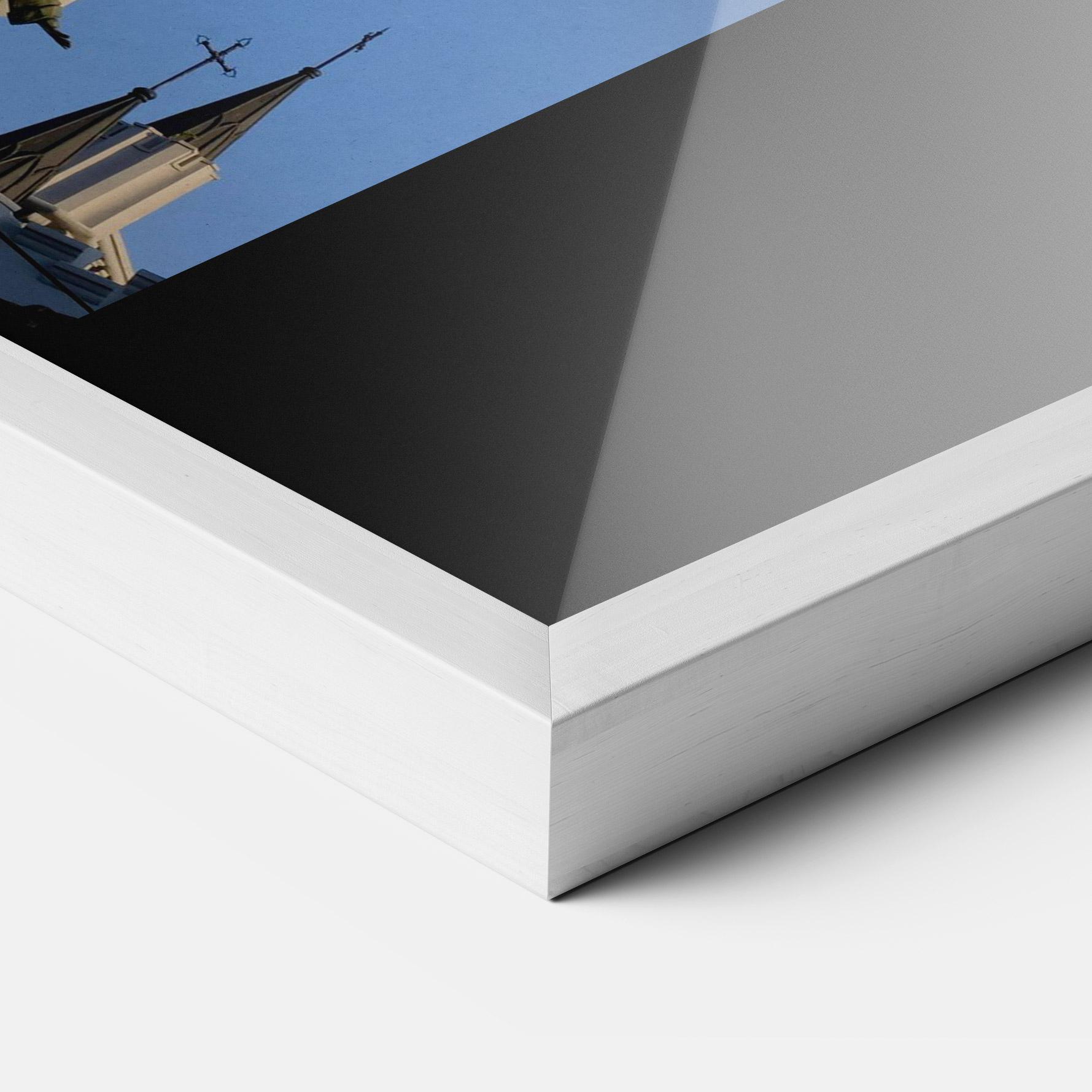 Рамкиран постер Castle Blue mockup 3