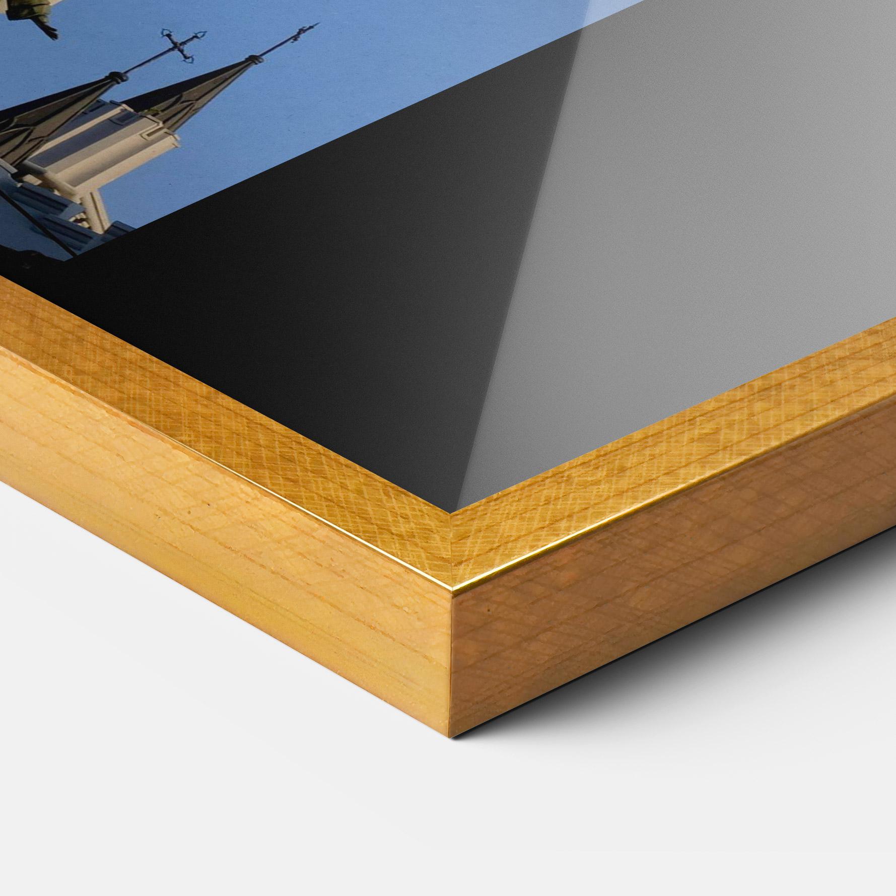 Рамкиран постер Castle Blue mockup 3