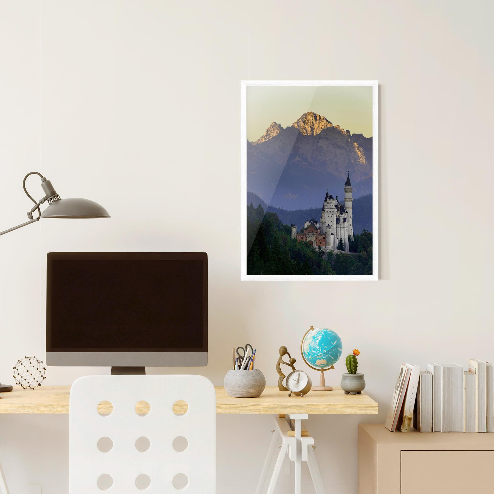 Рамкиран постер Neuschwanstein Castle mockup 6